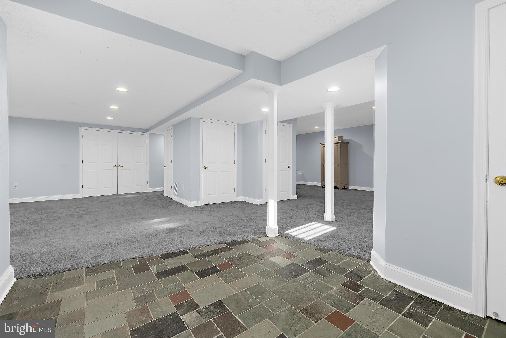 CAMBRIA - Residential