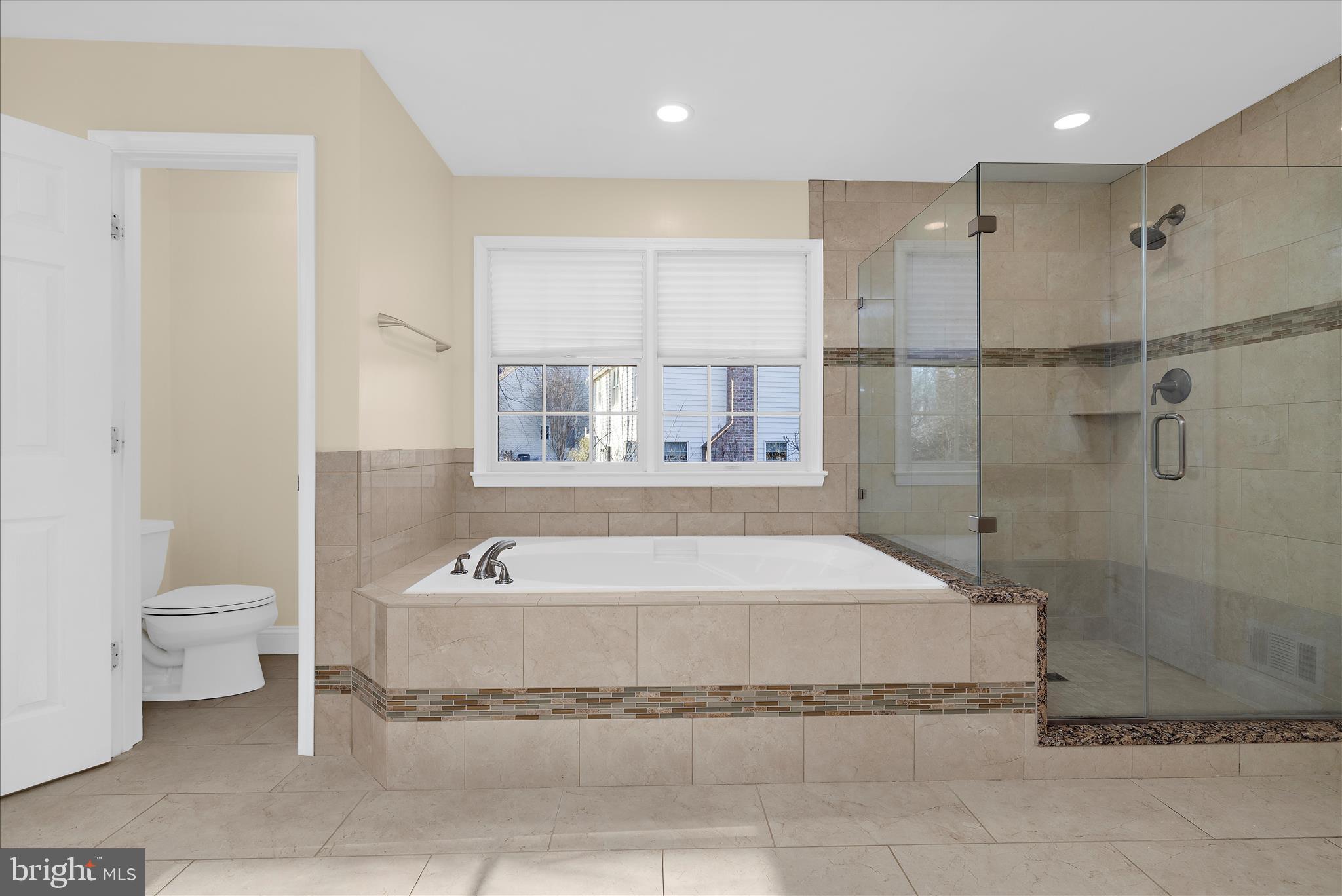 CAMBRIA - Residential