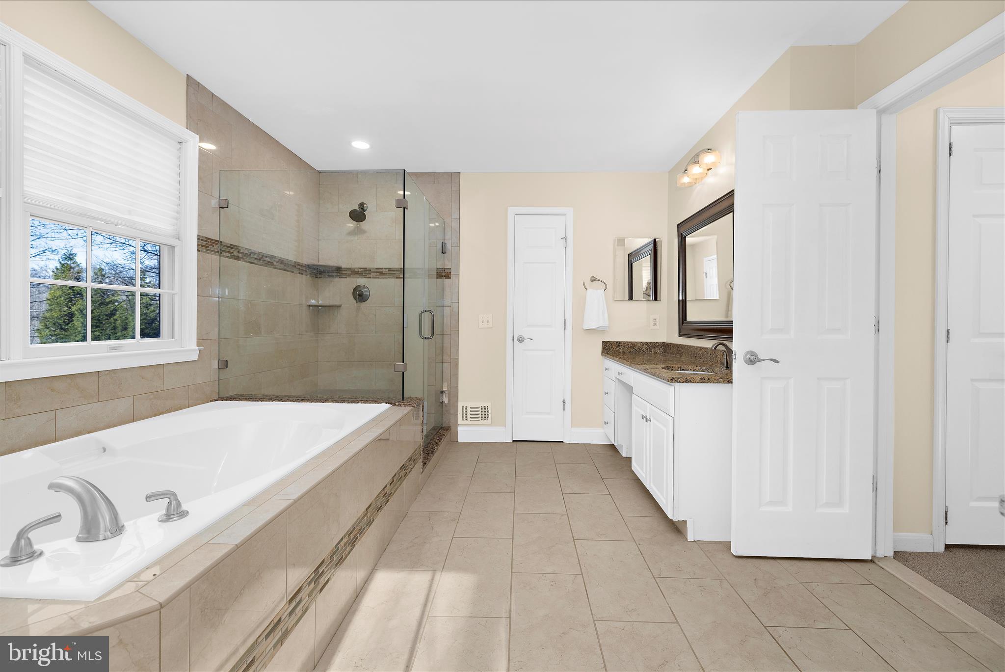 CAMBRIA - Residential