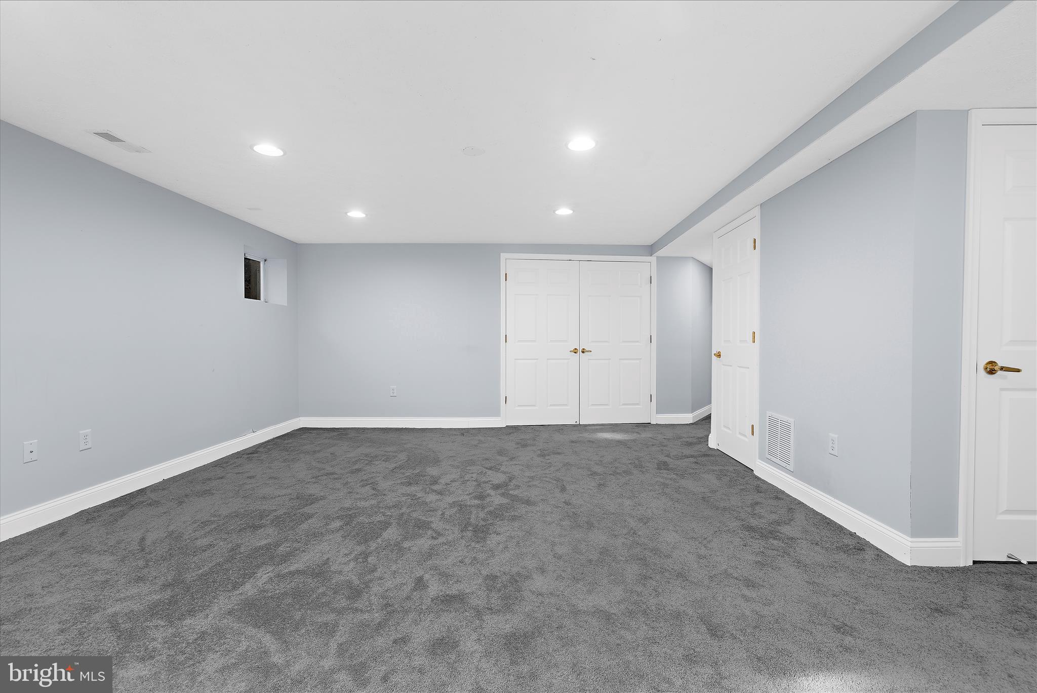 CAMBRIA - Residential