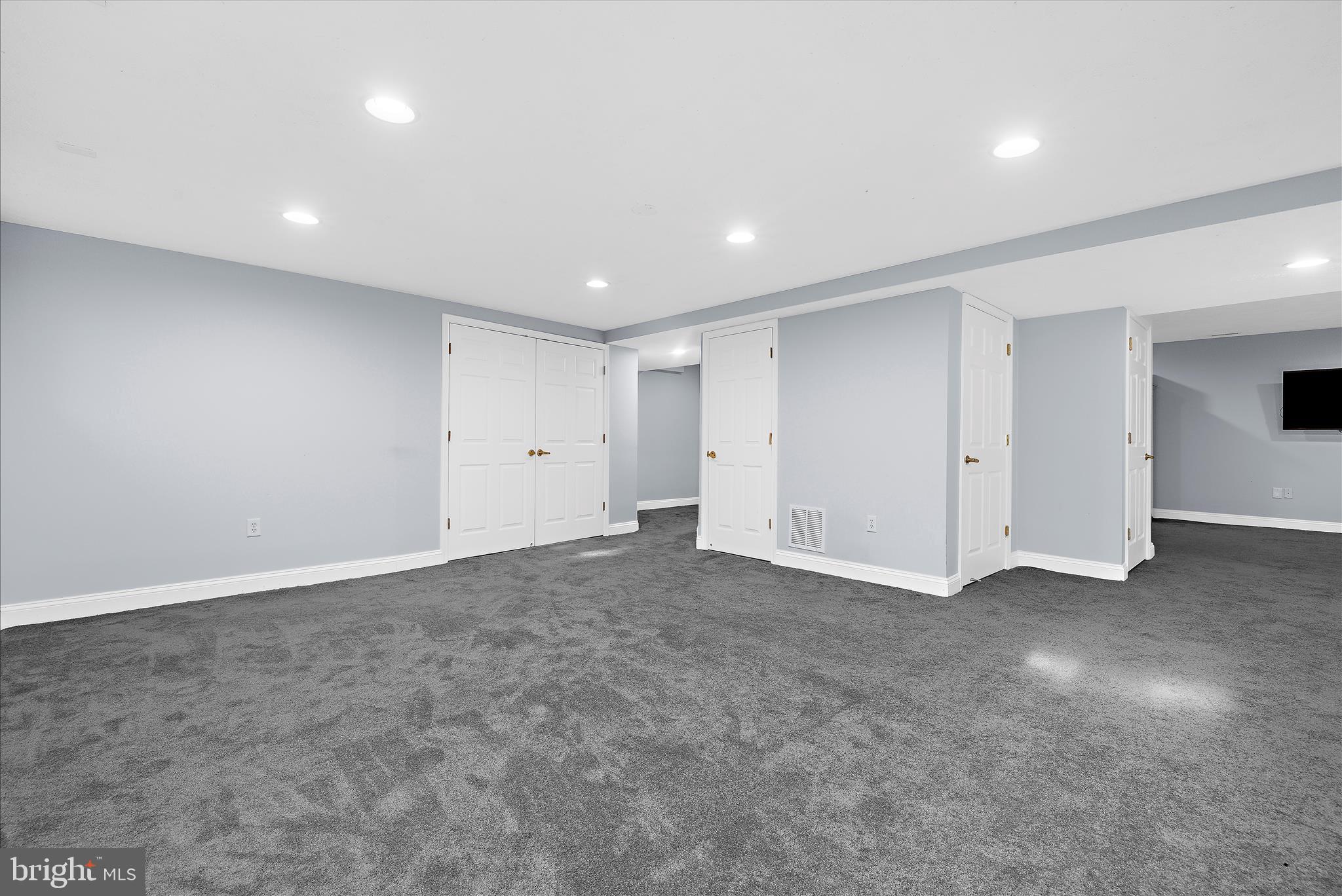 CAMBRIA - Residential