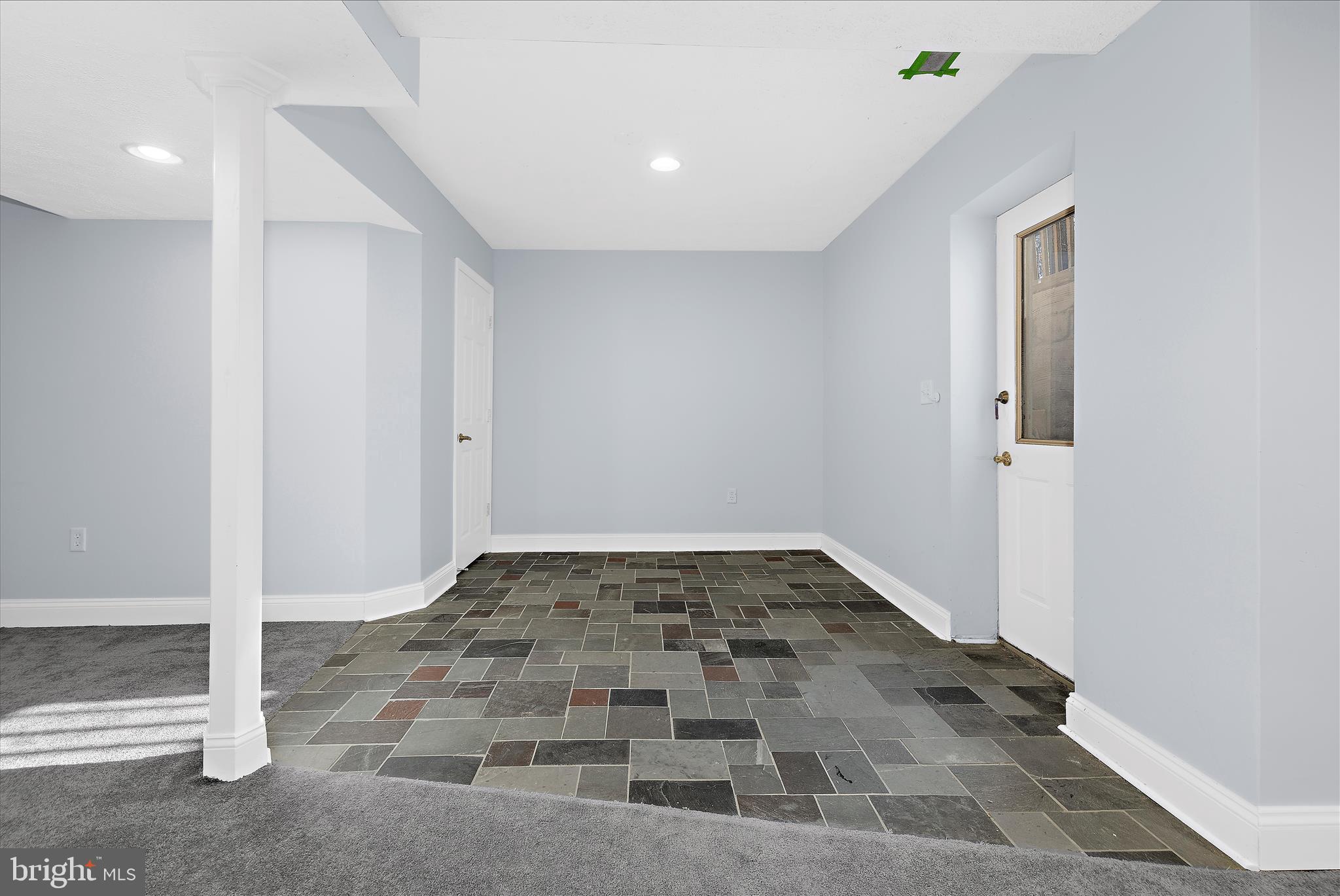 CAMBRIA - Residential