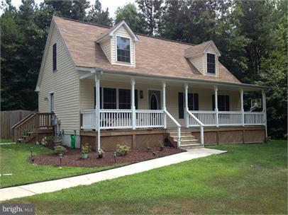 LAKE CAROLINE - Residential Lease