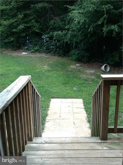 LAKE CAROLINE - Residential Lease