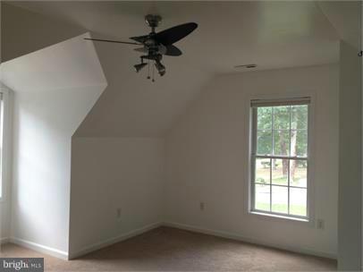 LAKE CAROLINE - Residential Lease