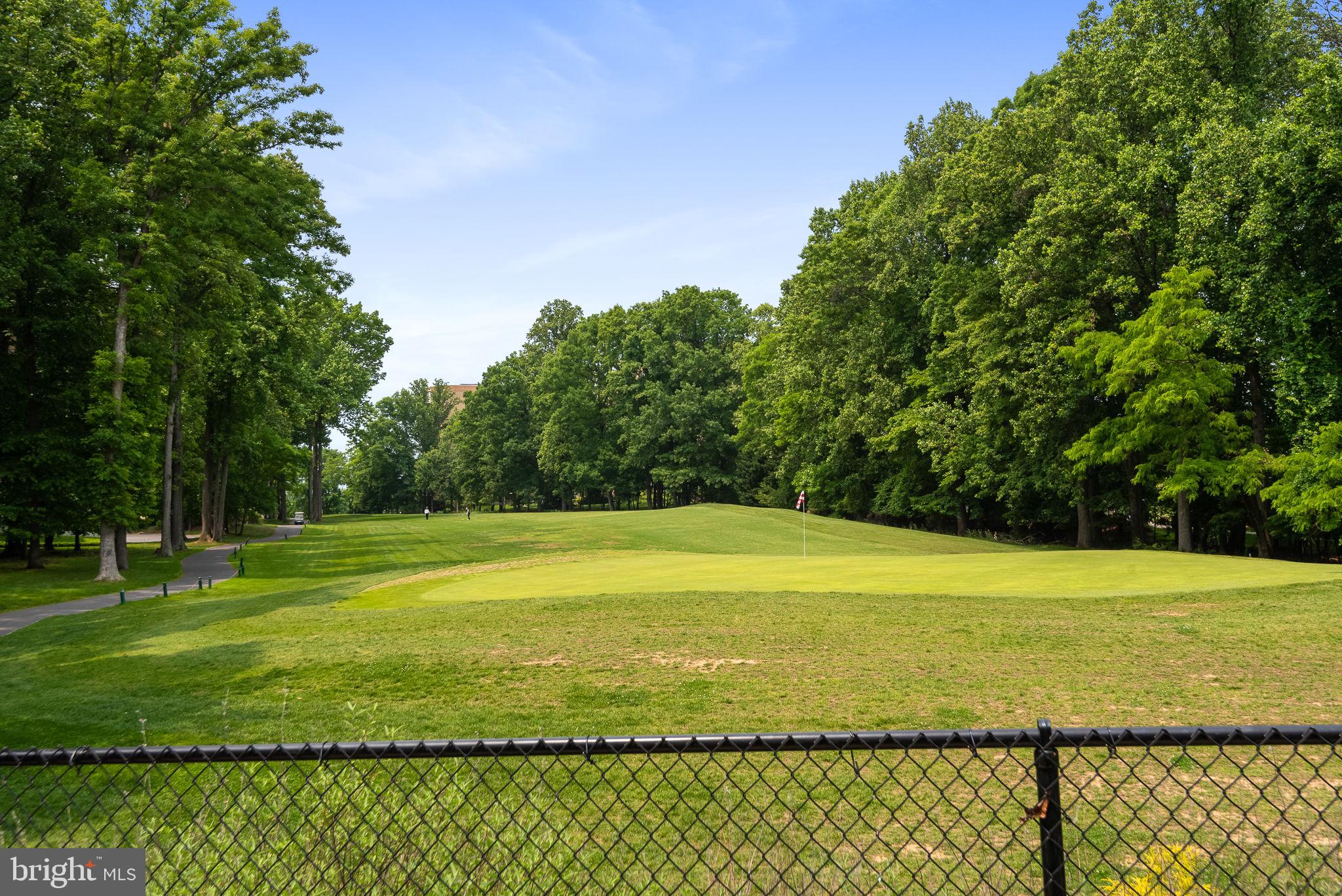 FAIRWAYS NORTH - Residential