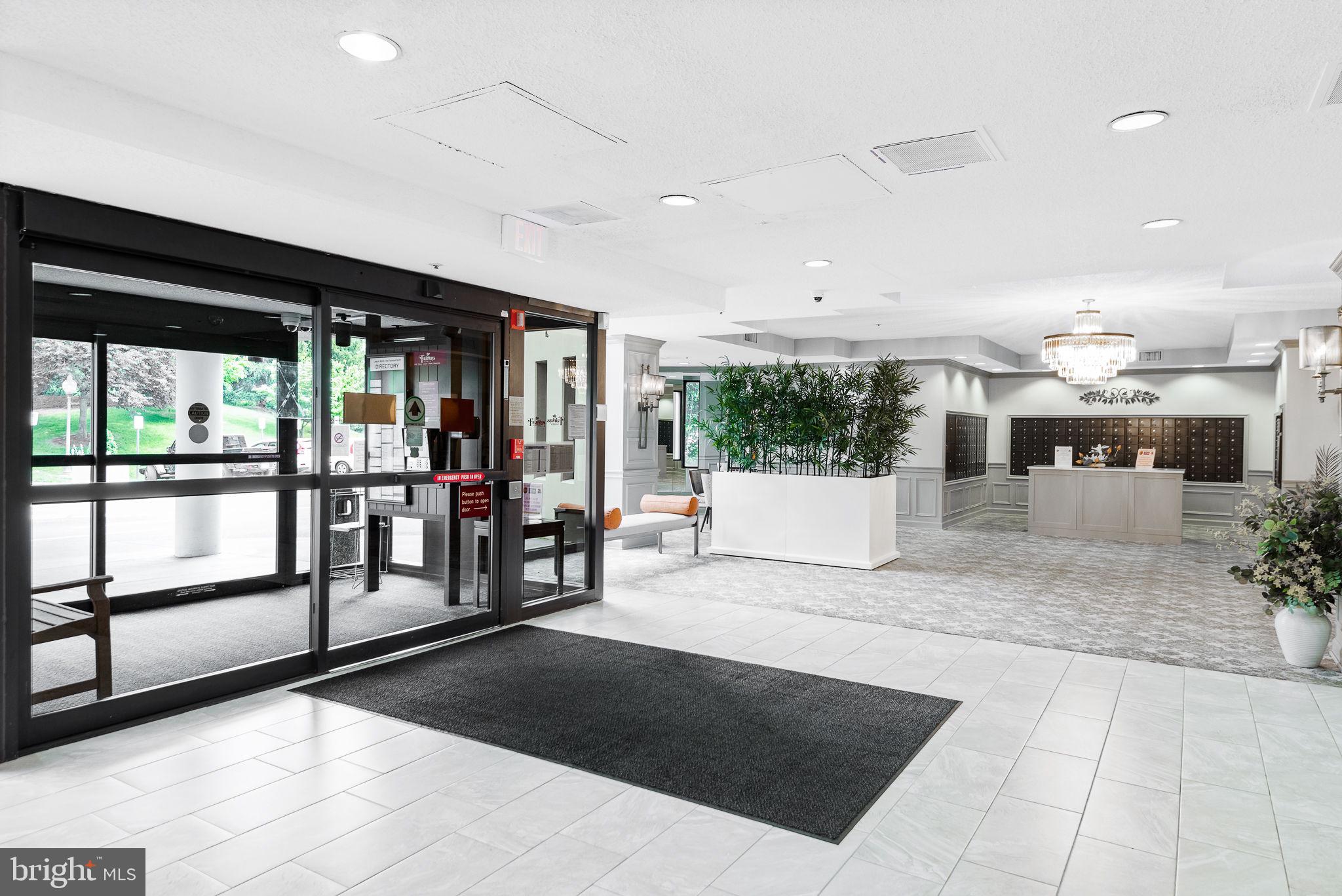 FAIRWAYS NORTH - Residential