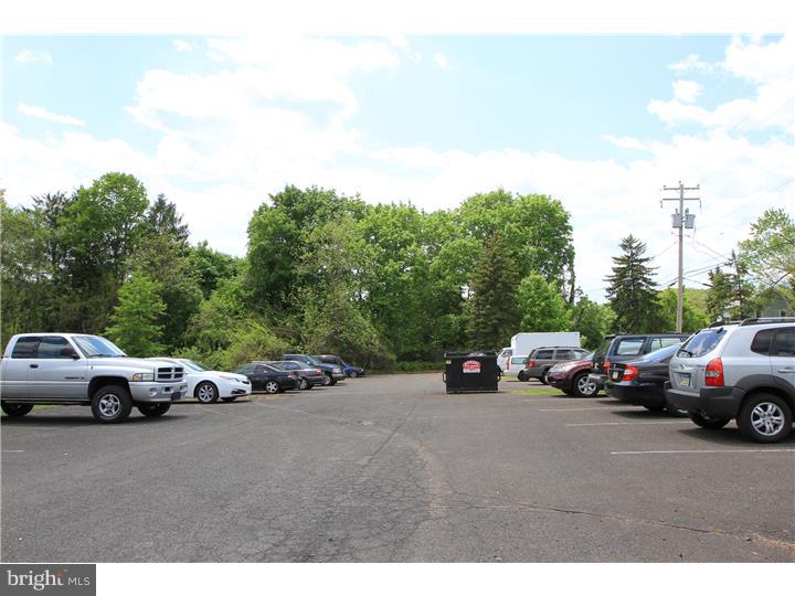 000 - Commercial Sale