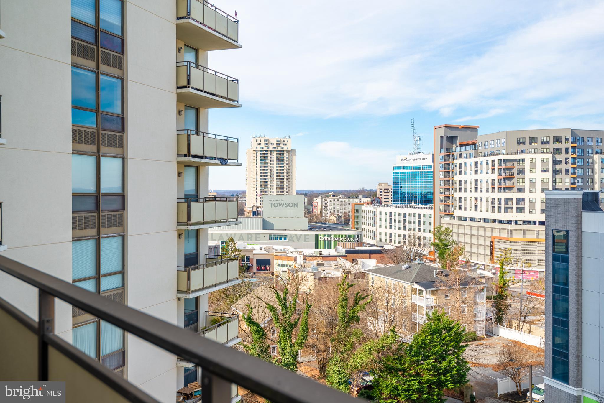 RIDGELY TOWSON CENTER - Residential