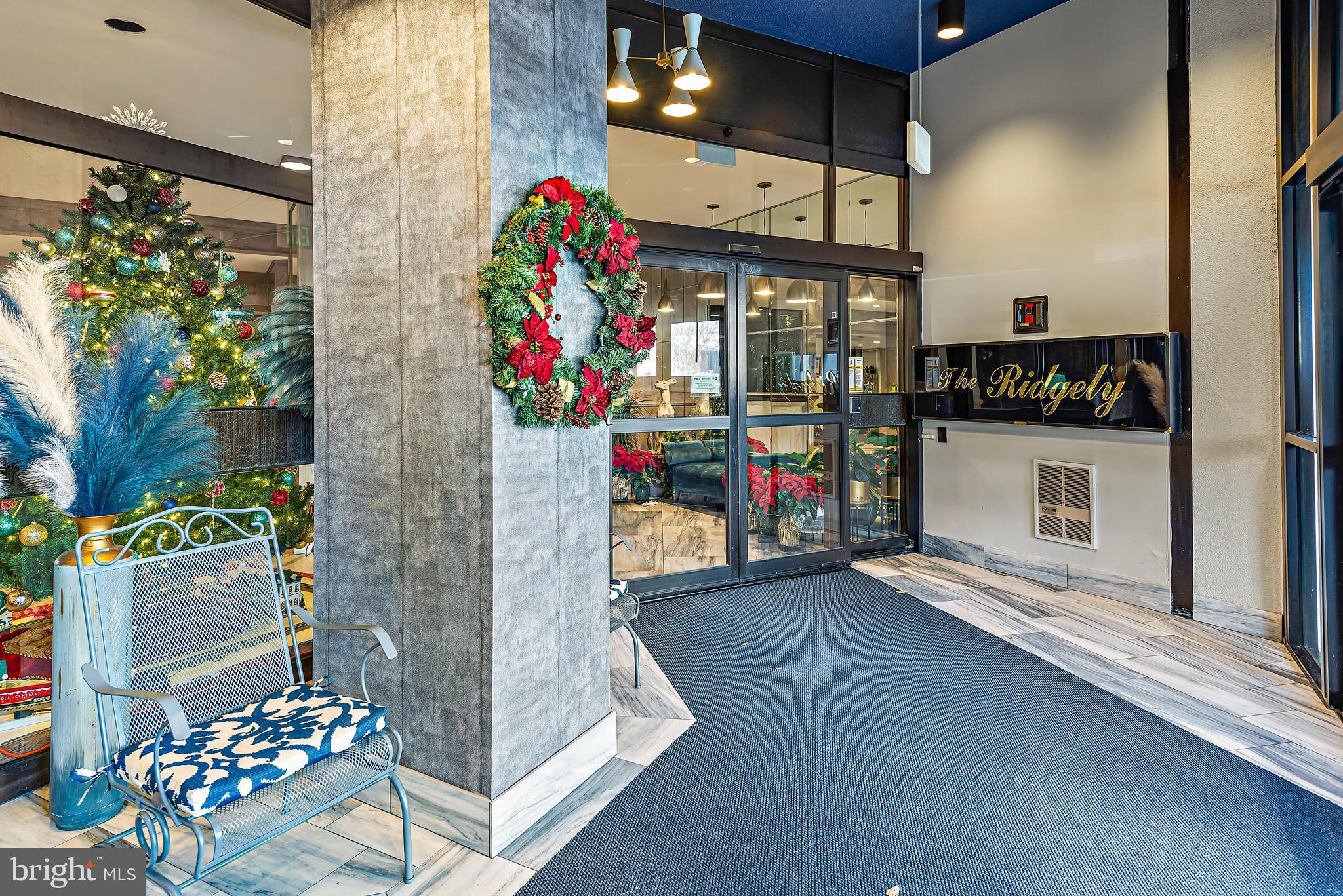 RIDGELY TOWSON CENTER - Residential