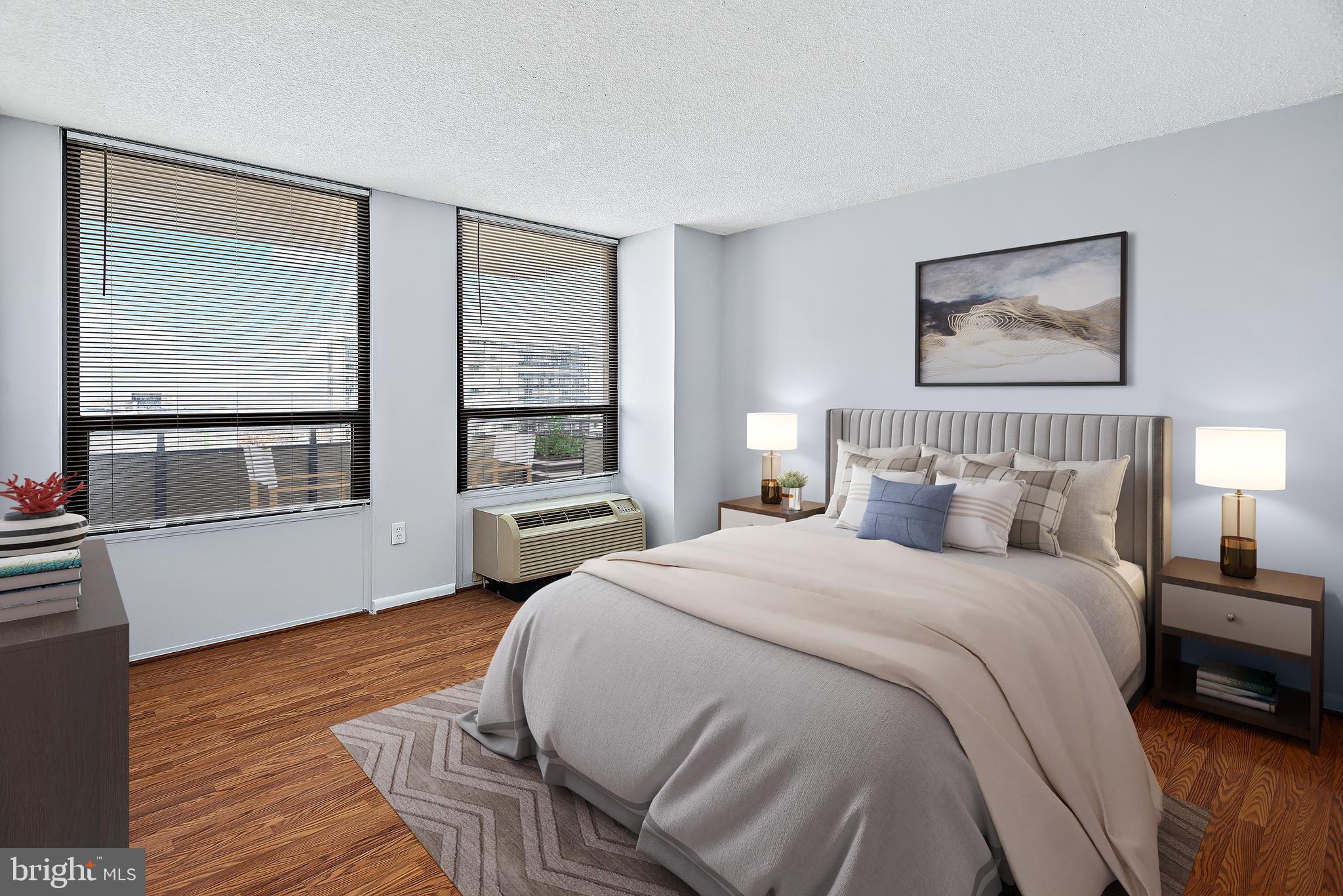 RIDGELY TOWSON CENTER - Residential