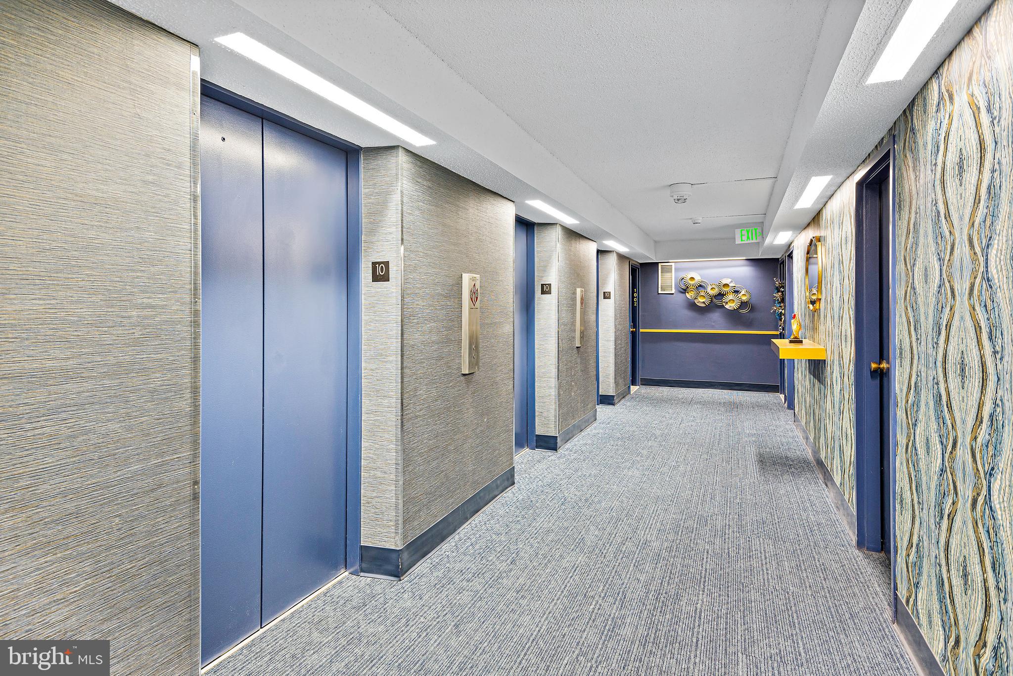 RIDGELY TOWSON CENTER - Residential