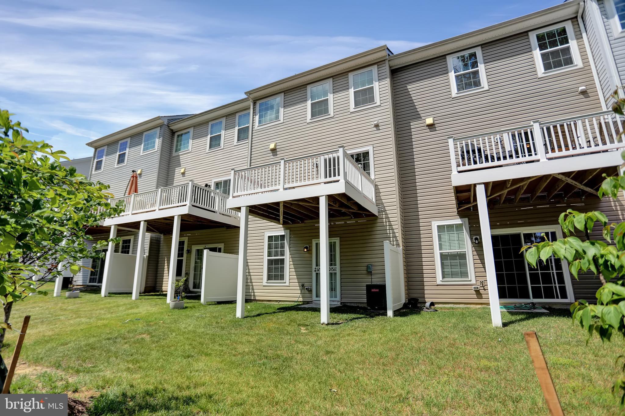 BALLARD GREEN - Residential