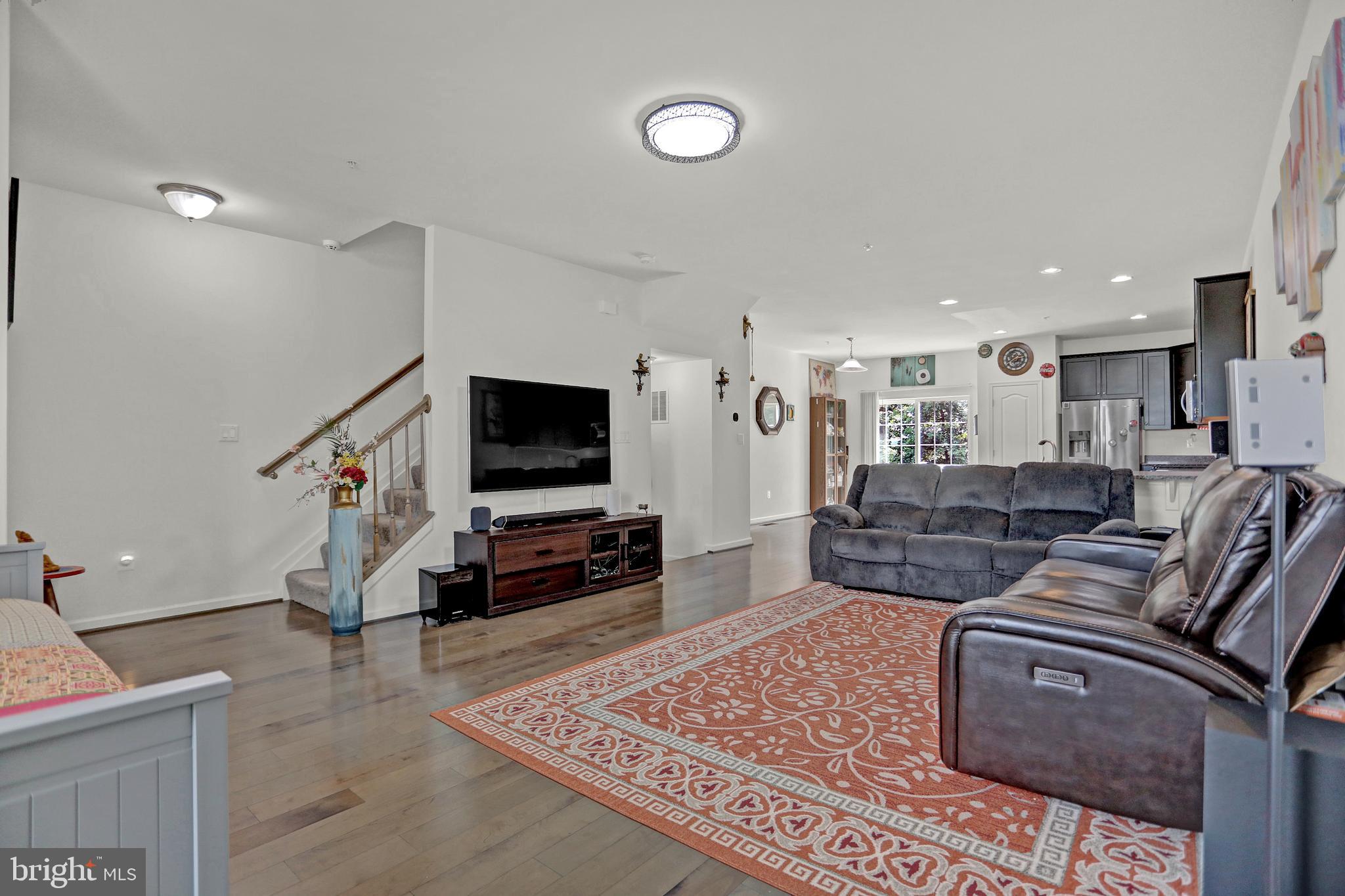 BALLARD GREEN - Residential