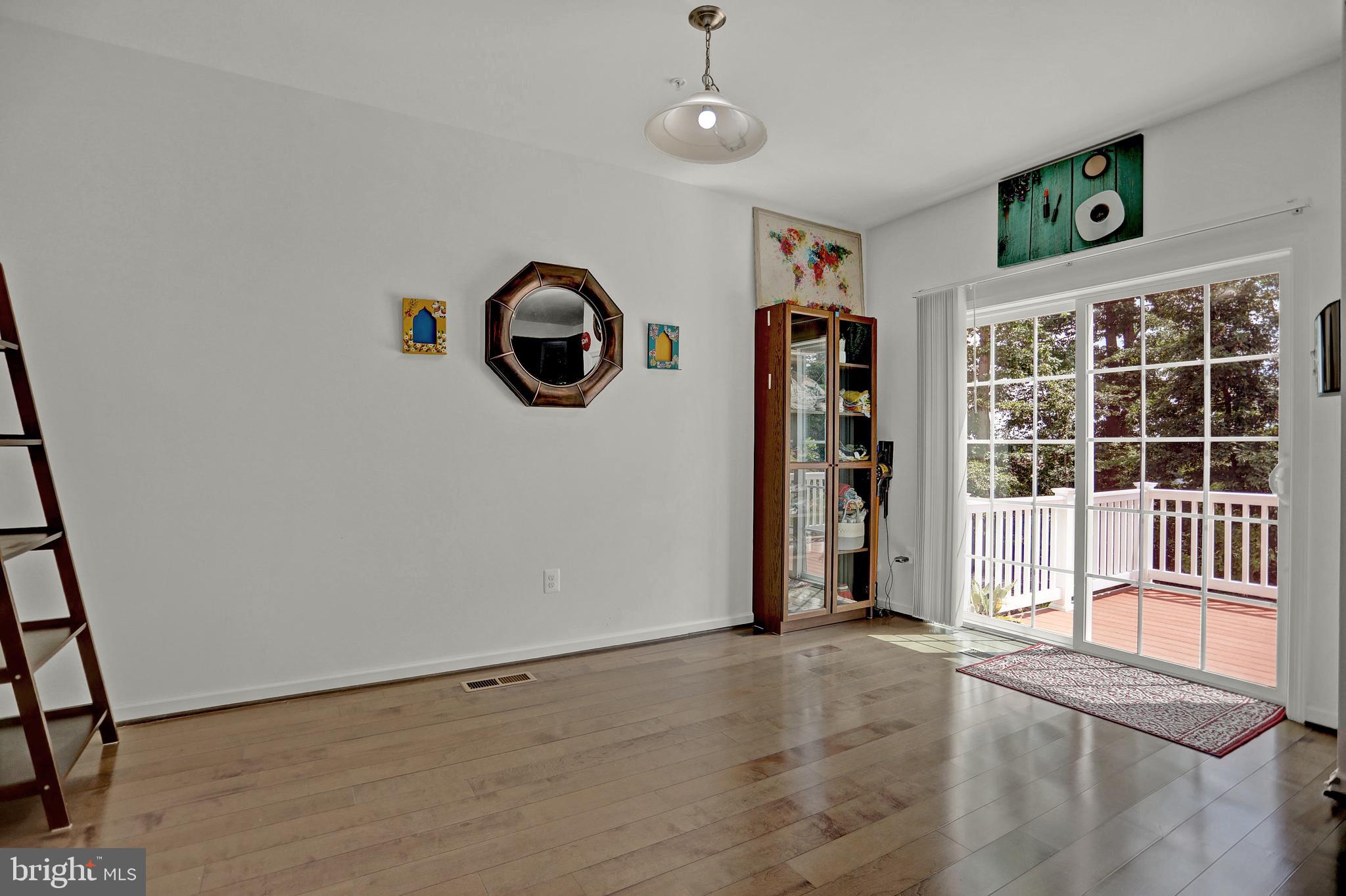 BALLARD GREEN - Residential