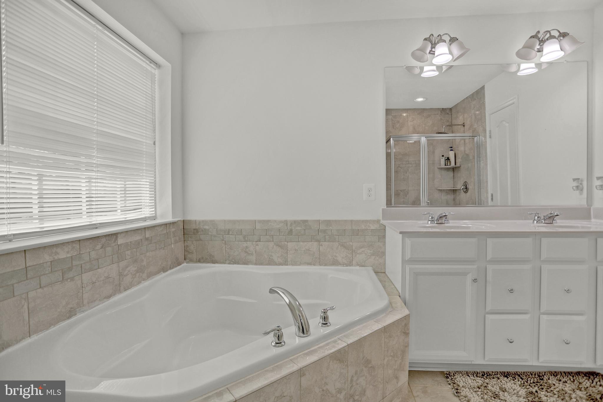 BALLARD GREEN - Residential