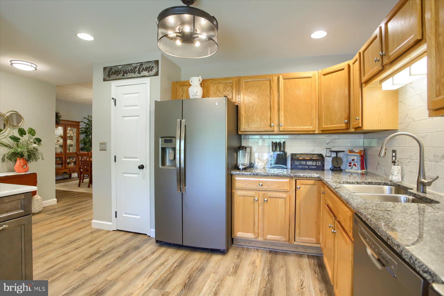 WESLEY MEWS - Residential