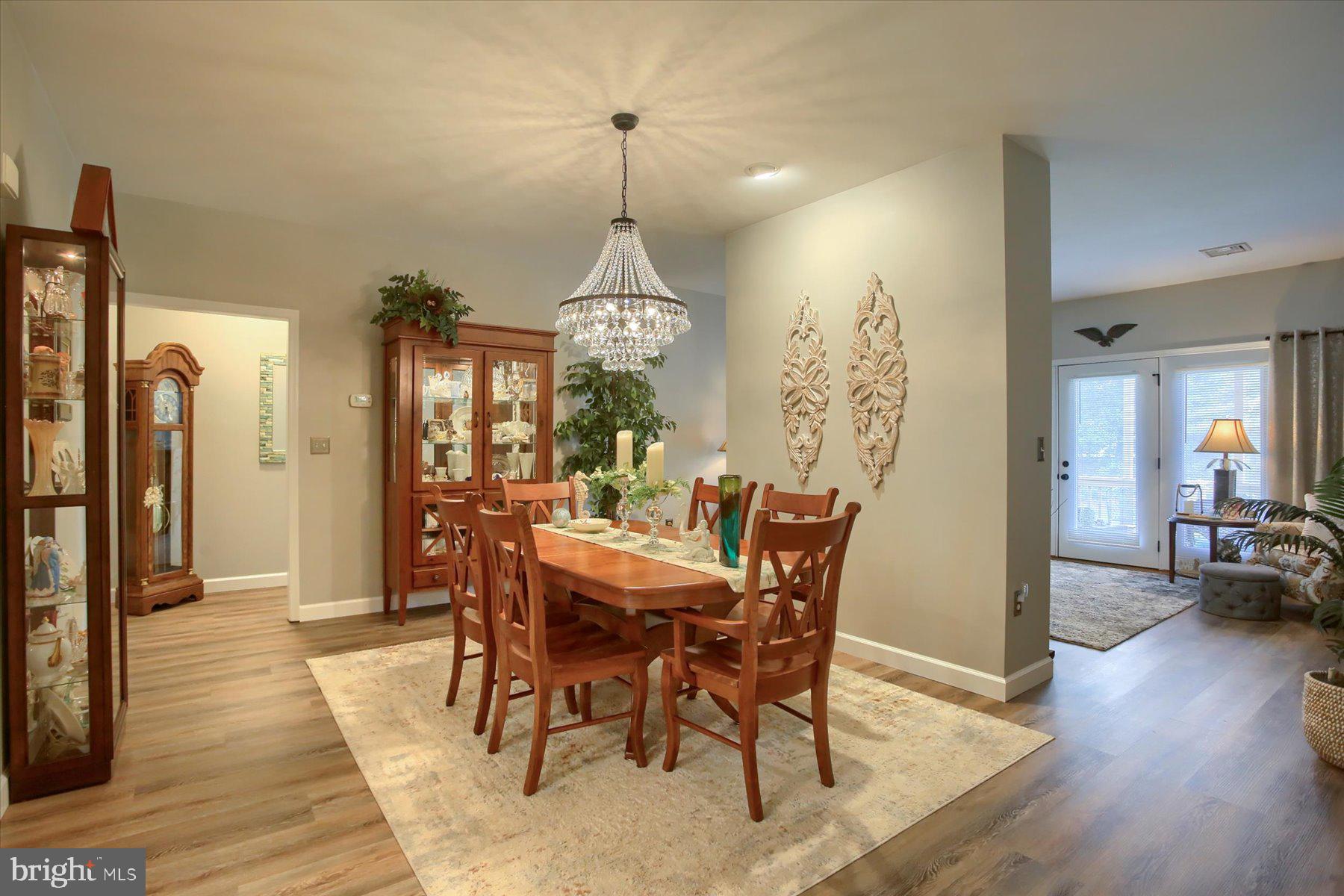 WESLEY MEWS - Residential