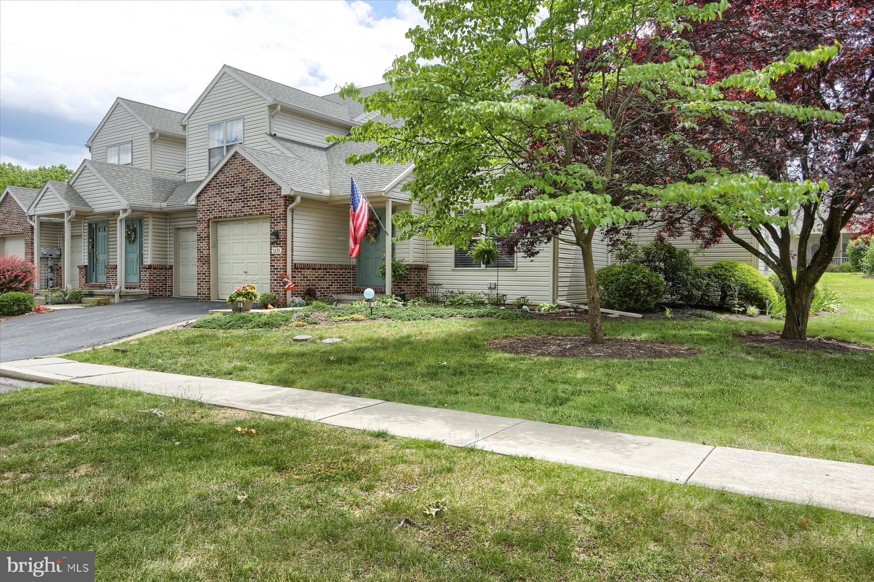 WESLEY MEWS - Residential