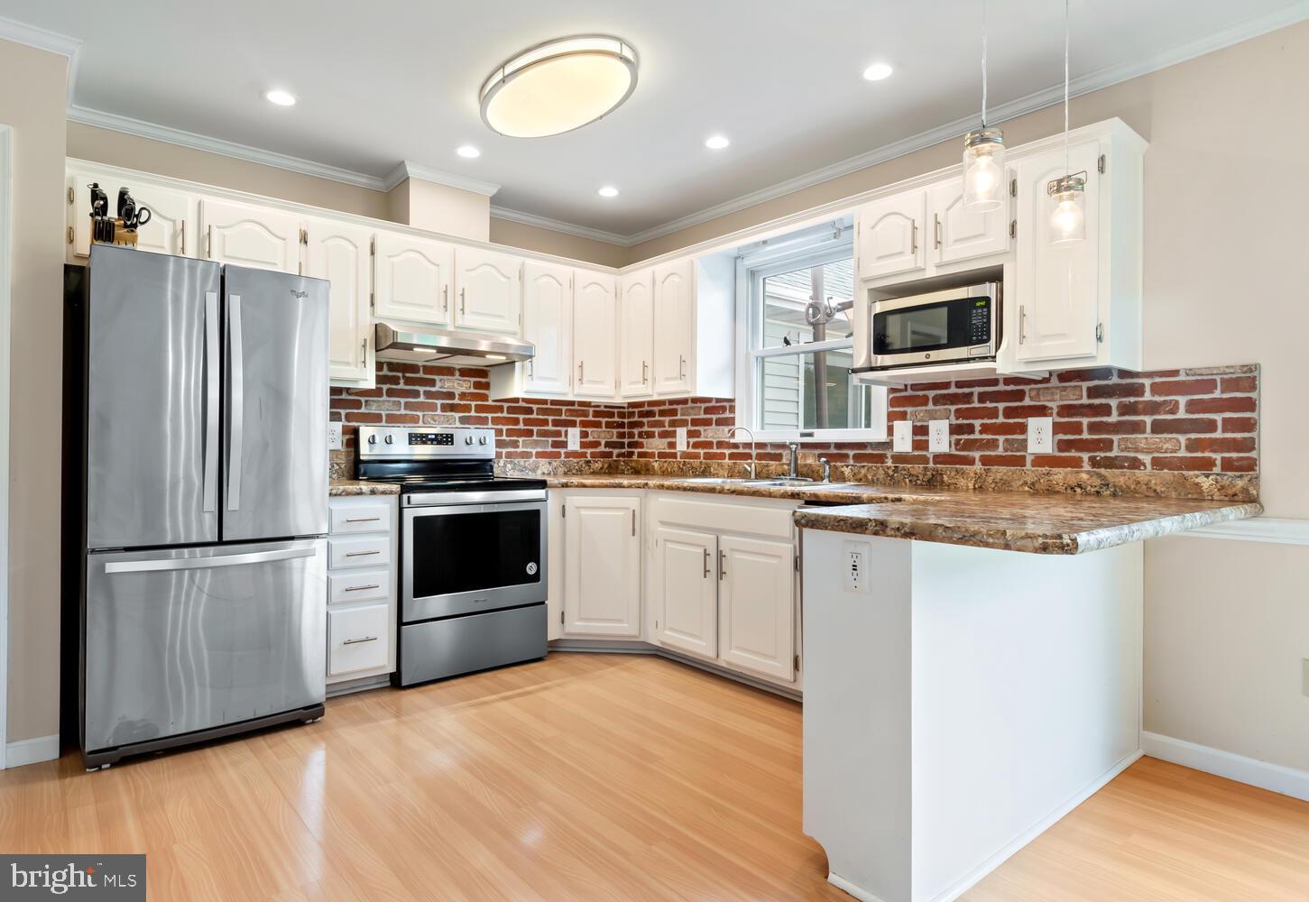 FIKES ORCHARD - Residential