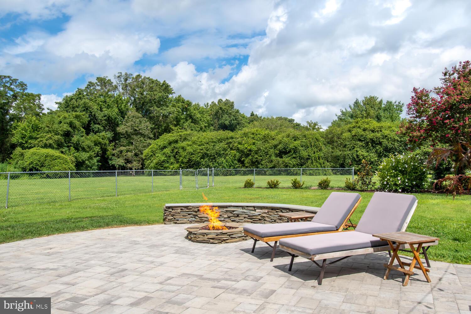 FIKES ORCHARD - Residential