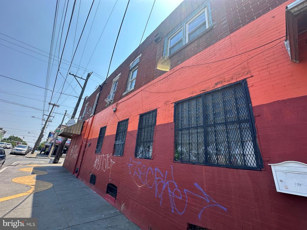 Photo of 2952 - 60 N 5th Street, PHILADELPHIA, PA 19133 (MLS # PAPH2509180)