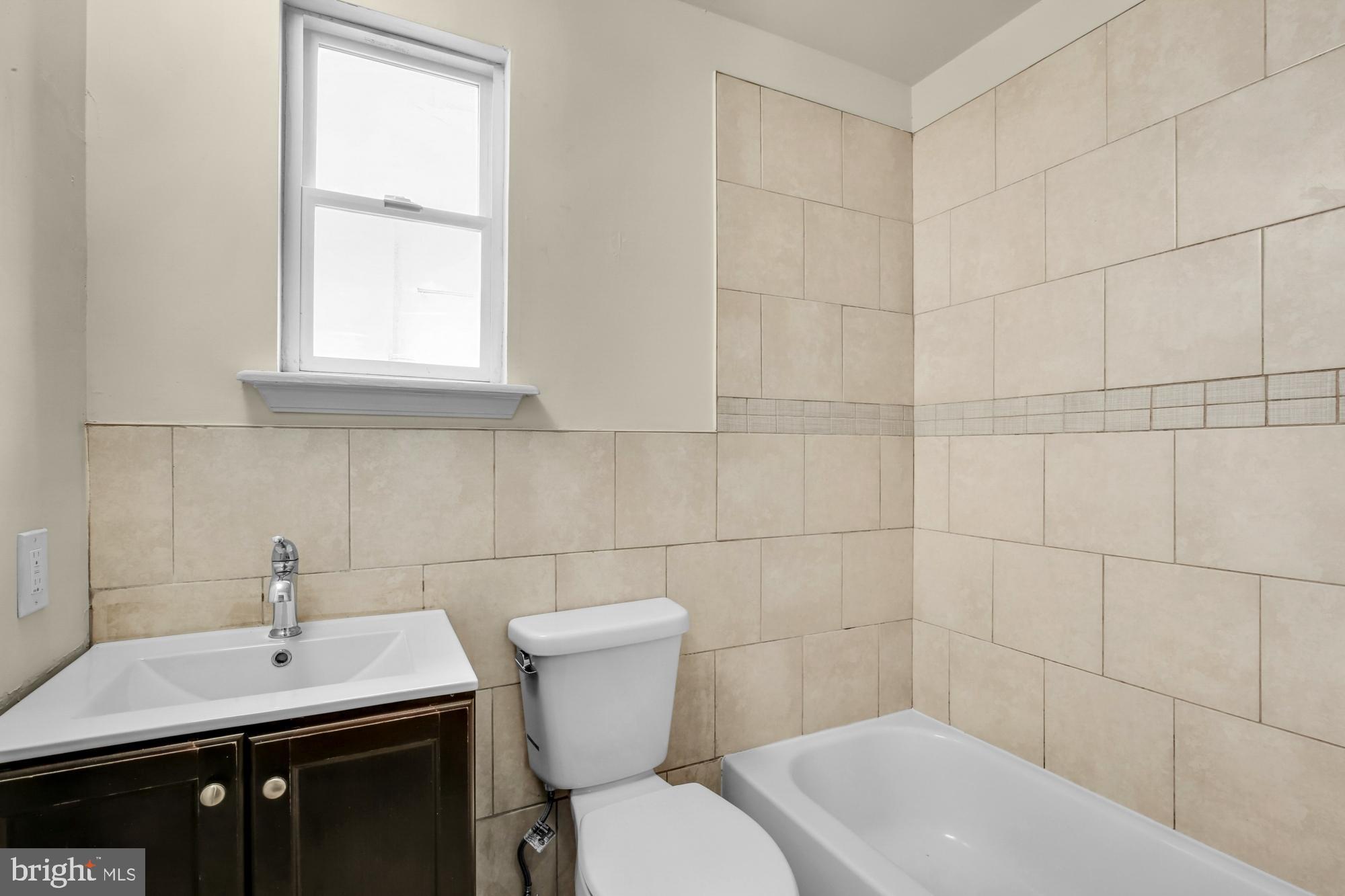 POINT BREEZE - Residential Lease