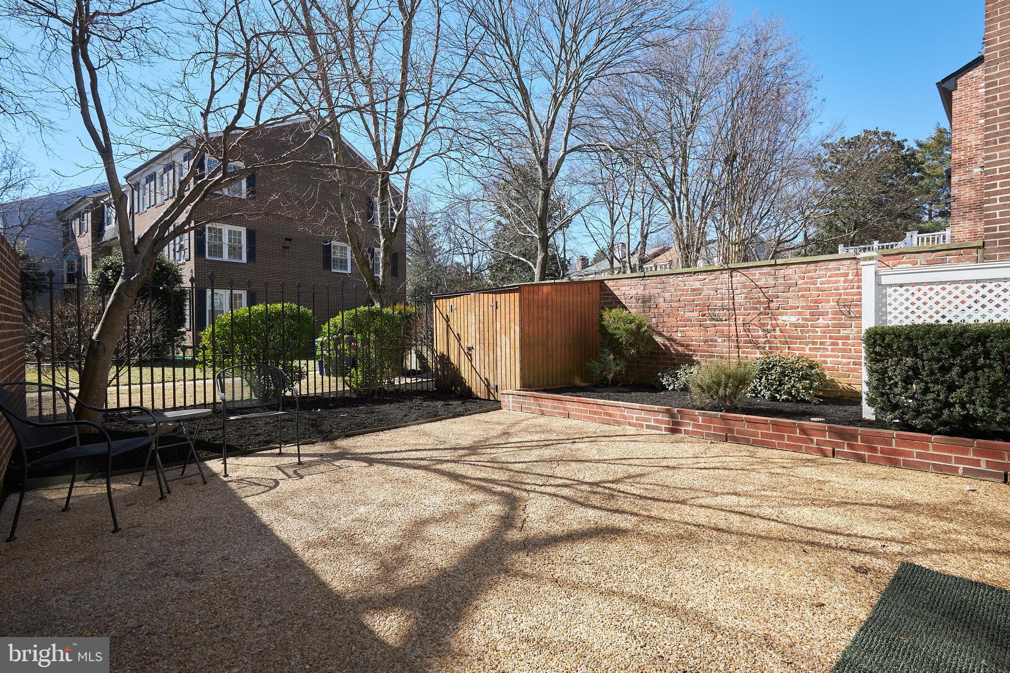 OLDE BELHAVEN TOWNE - Residential