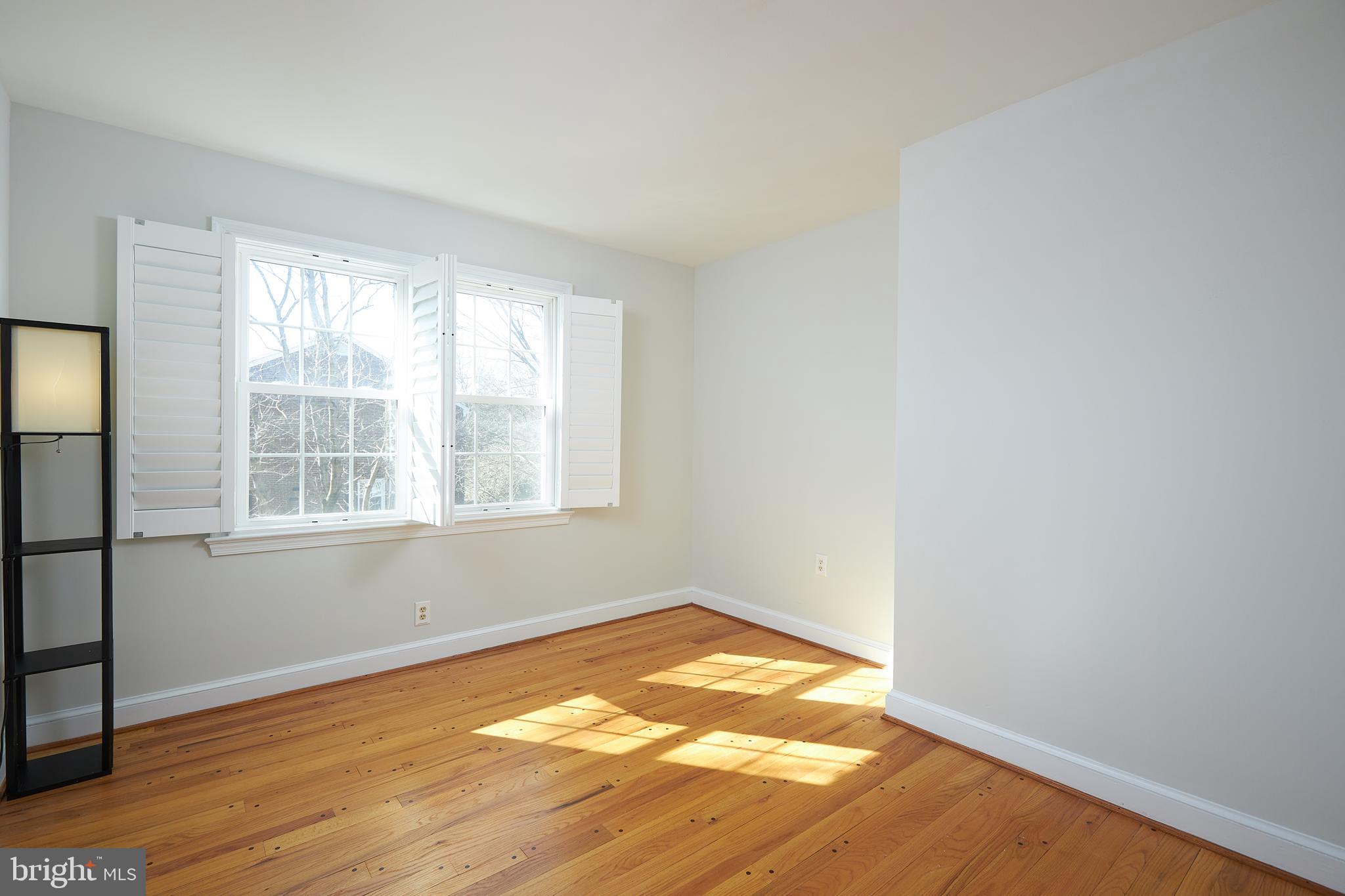 OLDE BELHAVEN TOWNE - Residential