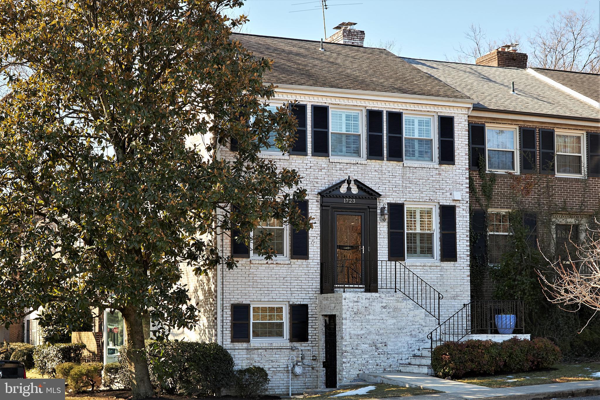 OLDE BELHAVEN TOWNE - Residential