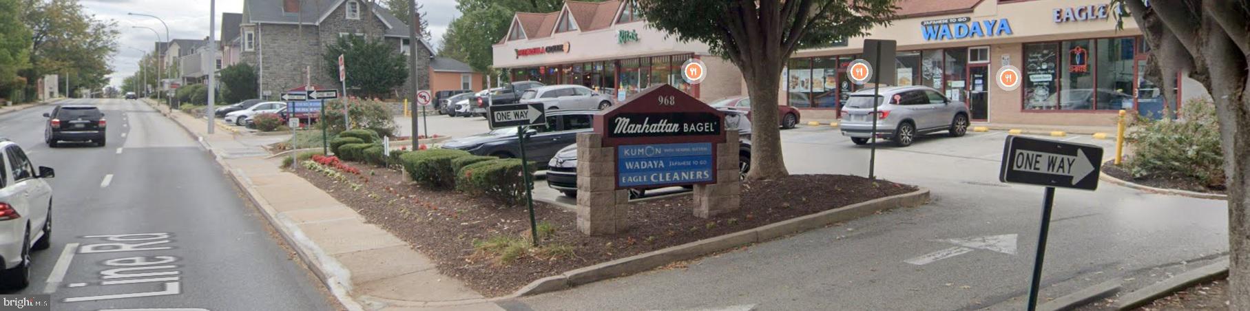 850 +/- SF store with good off-street parking in Bryn Mawr! Join Manhattan Bagel, Wadaya Japanese, Kumon, Rita's Water Ice, Pizzarella Grille and others. Located next to 7-11 by County Line Rd and Glenbrook Ave. Just up the street from Bryn Mawr hospital.