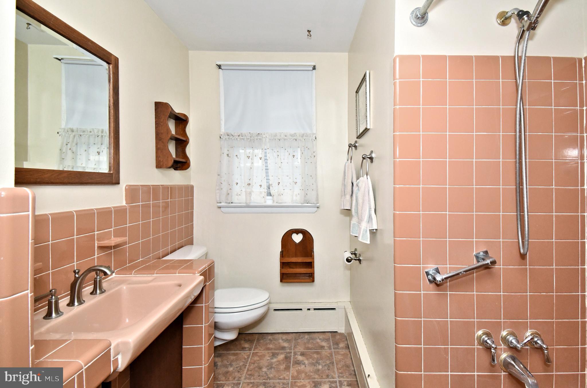 WILLOW GROVE - Residential