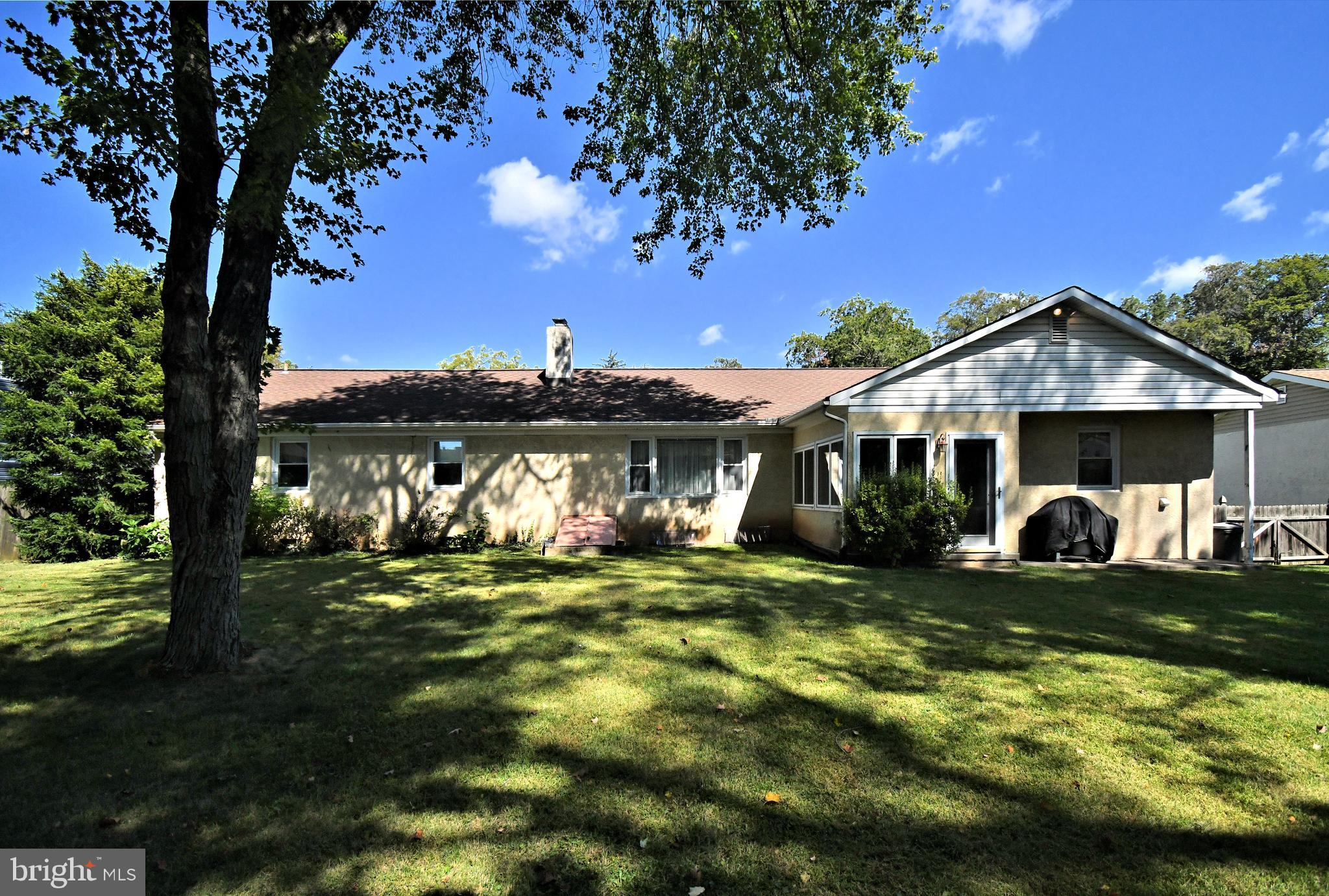 WILLOW GROVE - Residential