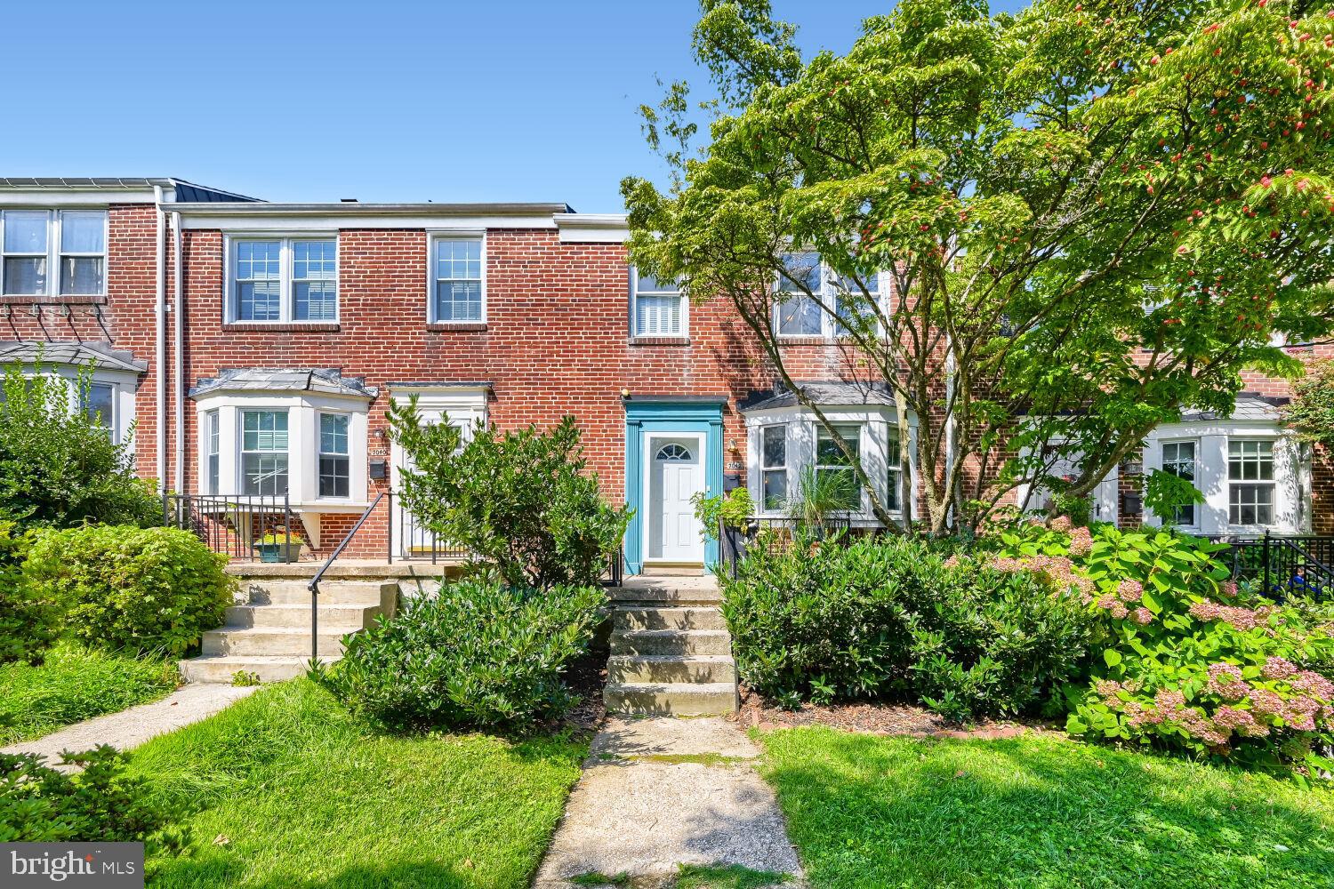 7042 HEATHFIELD ROAD