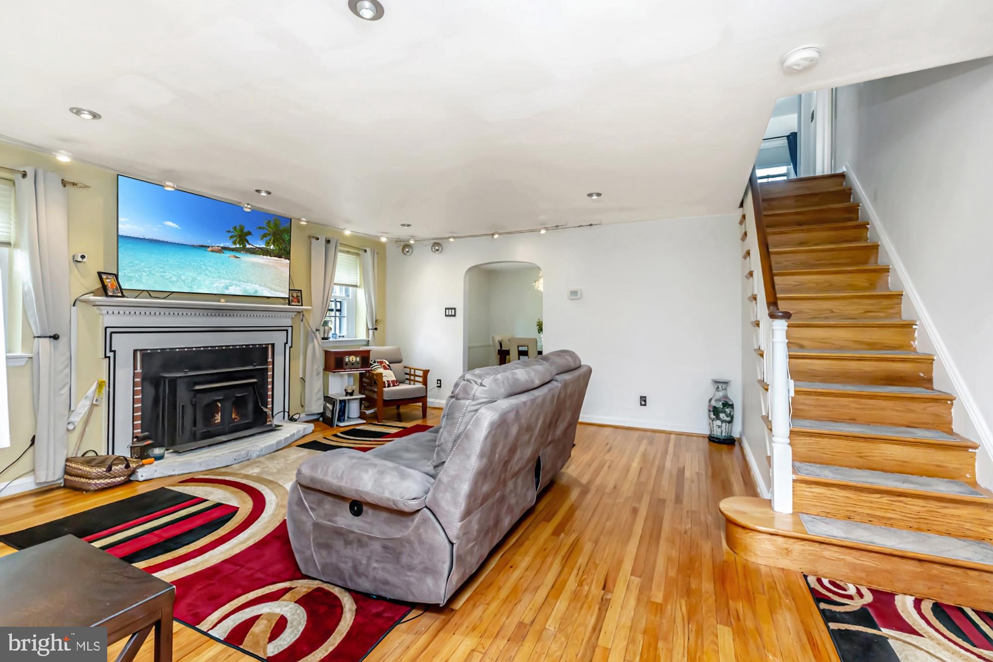 SPRINGFIELD - Residential