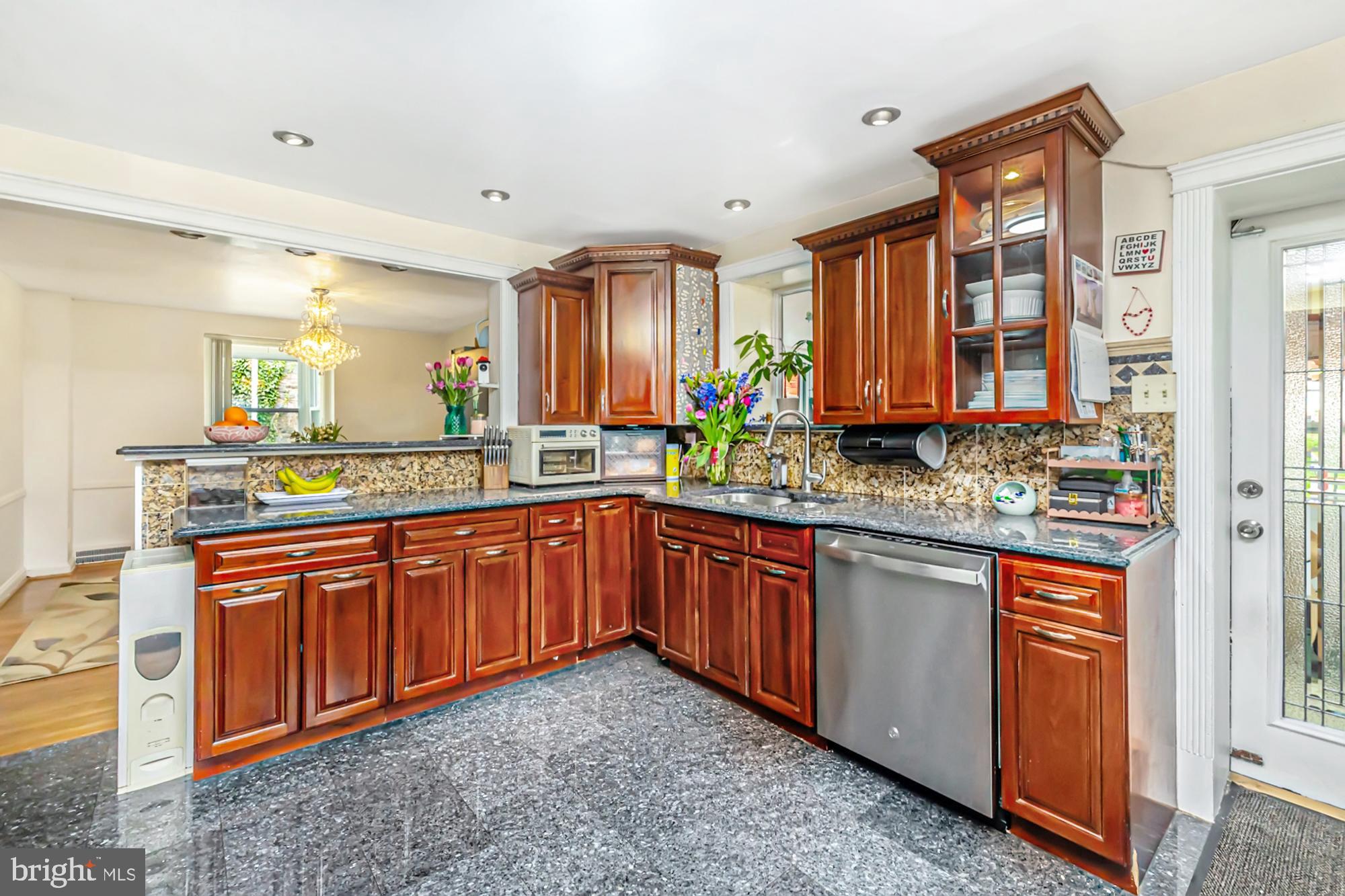 SPRINGFIELD - Residential