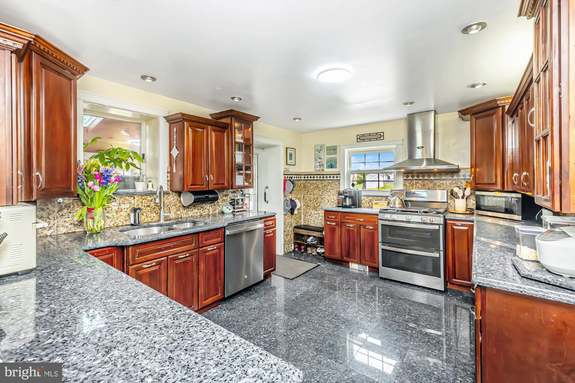 SPRINGFIELD - Residential