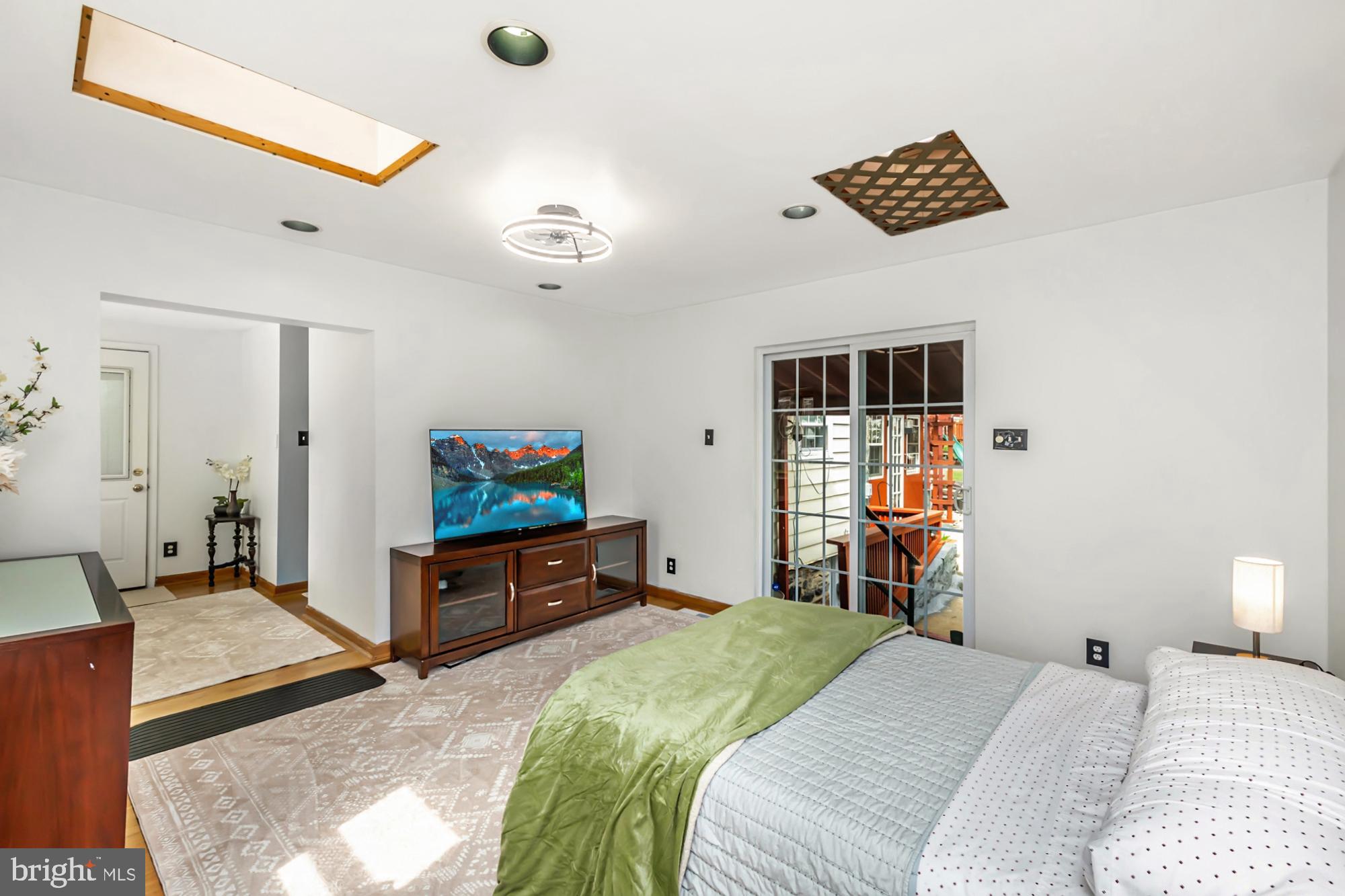 SPRINGFIELD - Residential