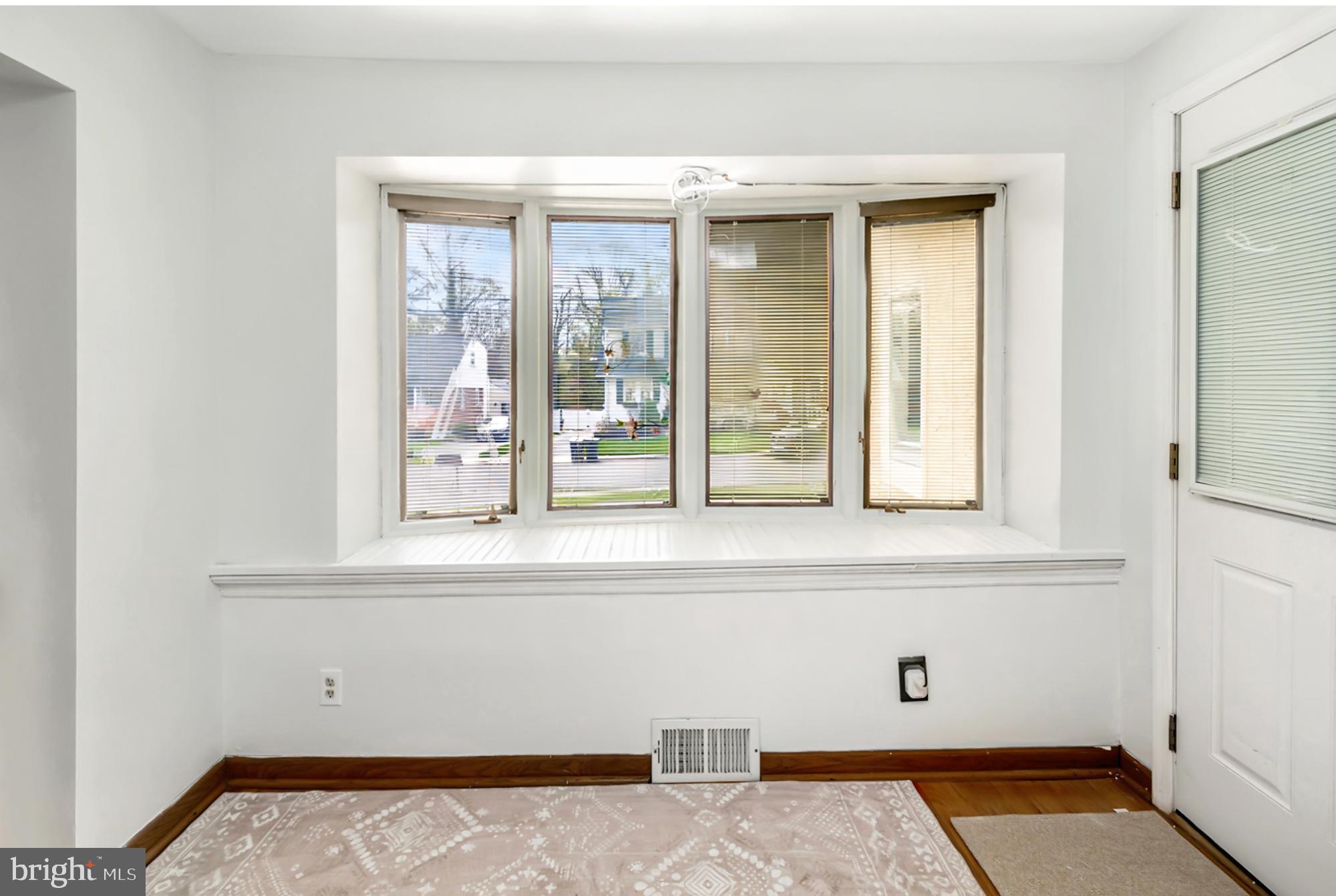 SPRINGFIELD - Residential