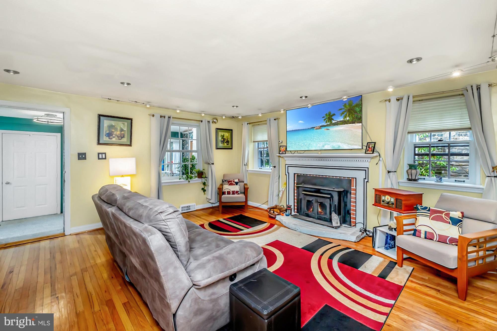 SPRINGFIELD - Residential