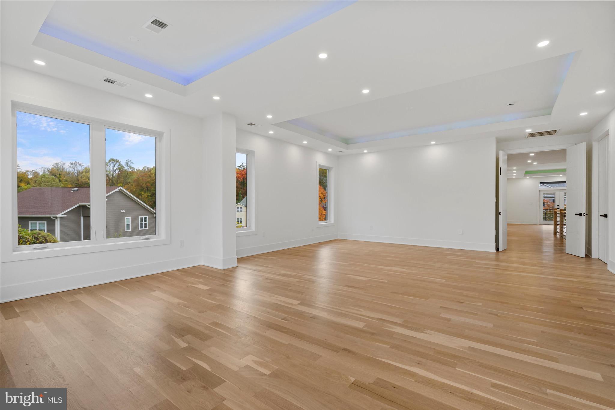 FAIRDALE - Residential