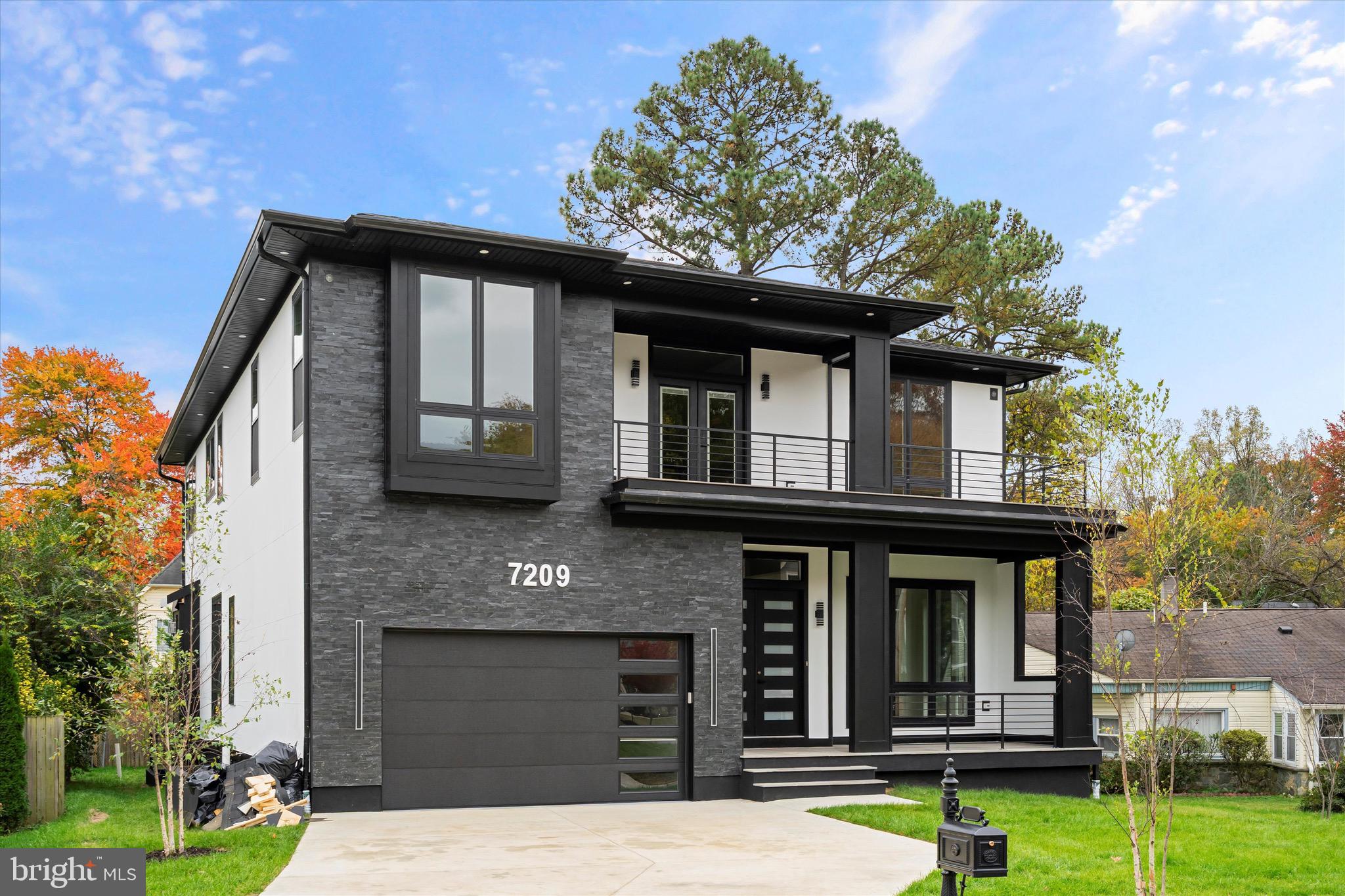 FAIRDALE - Residential