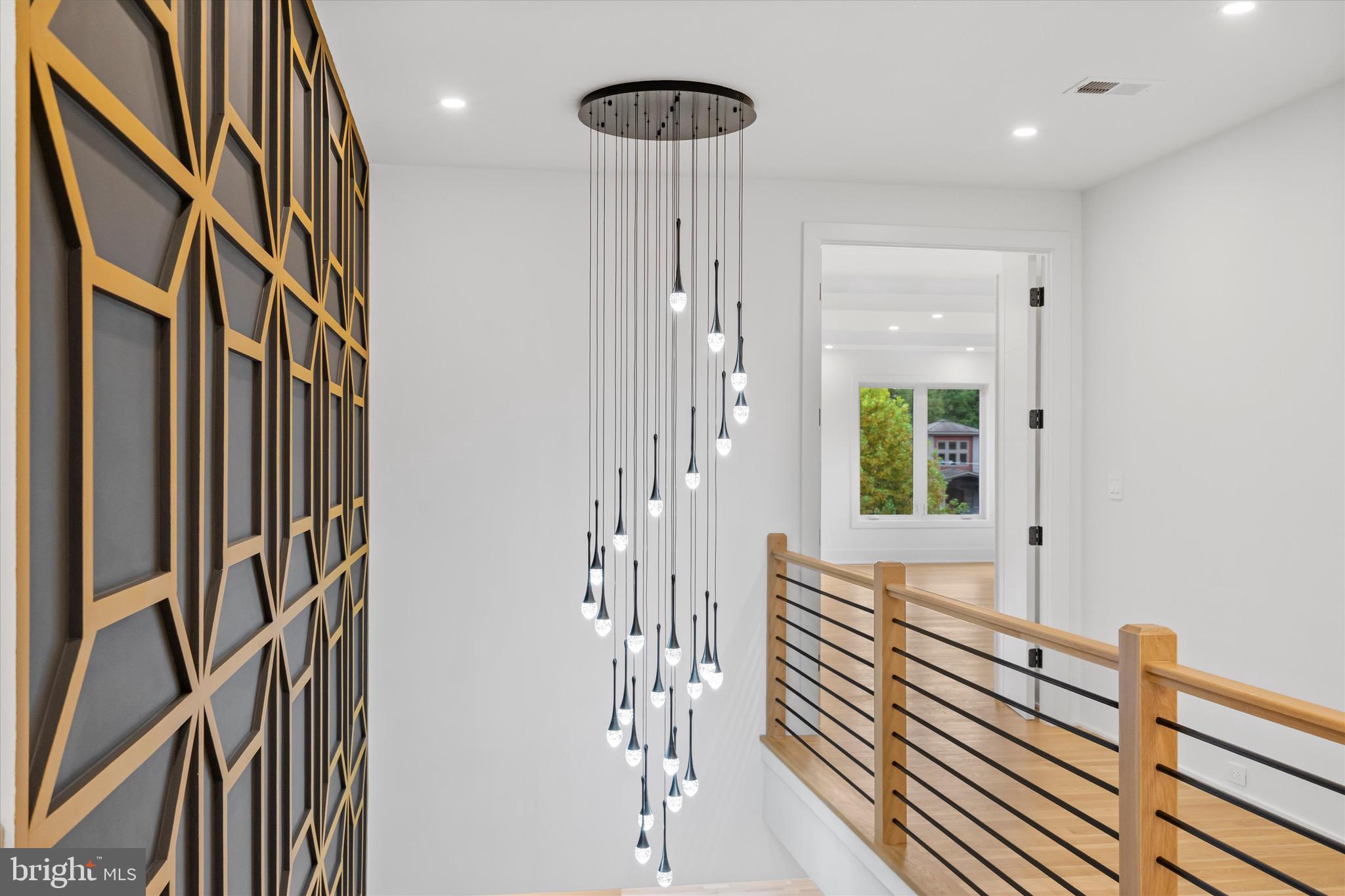 FAIRDALE - Residential