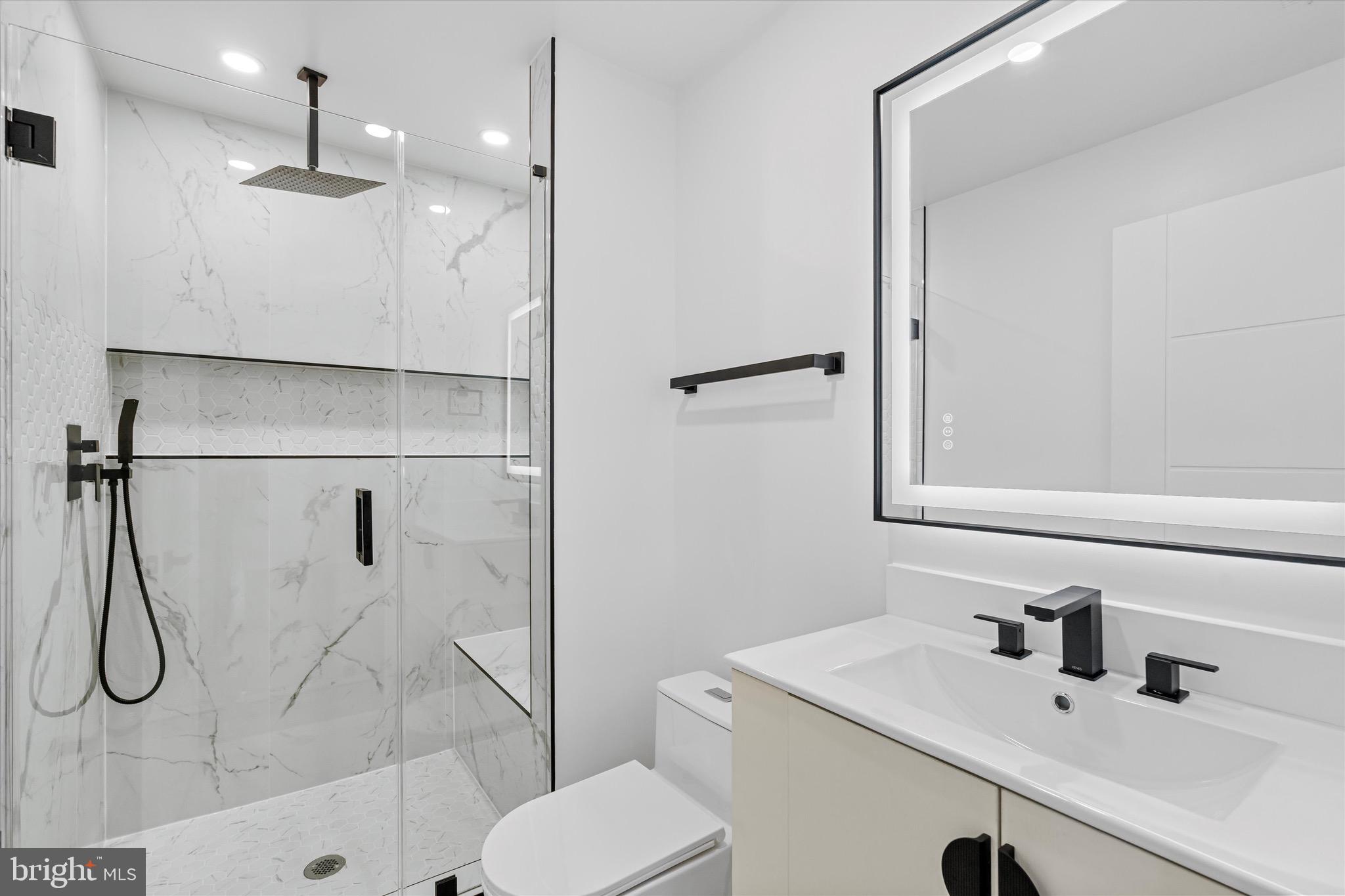 FAIRDALE - Residential