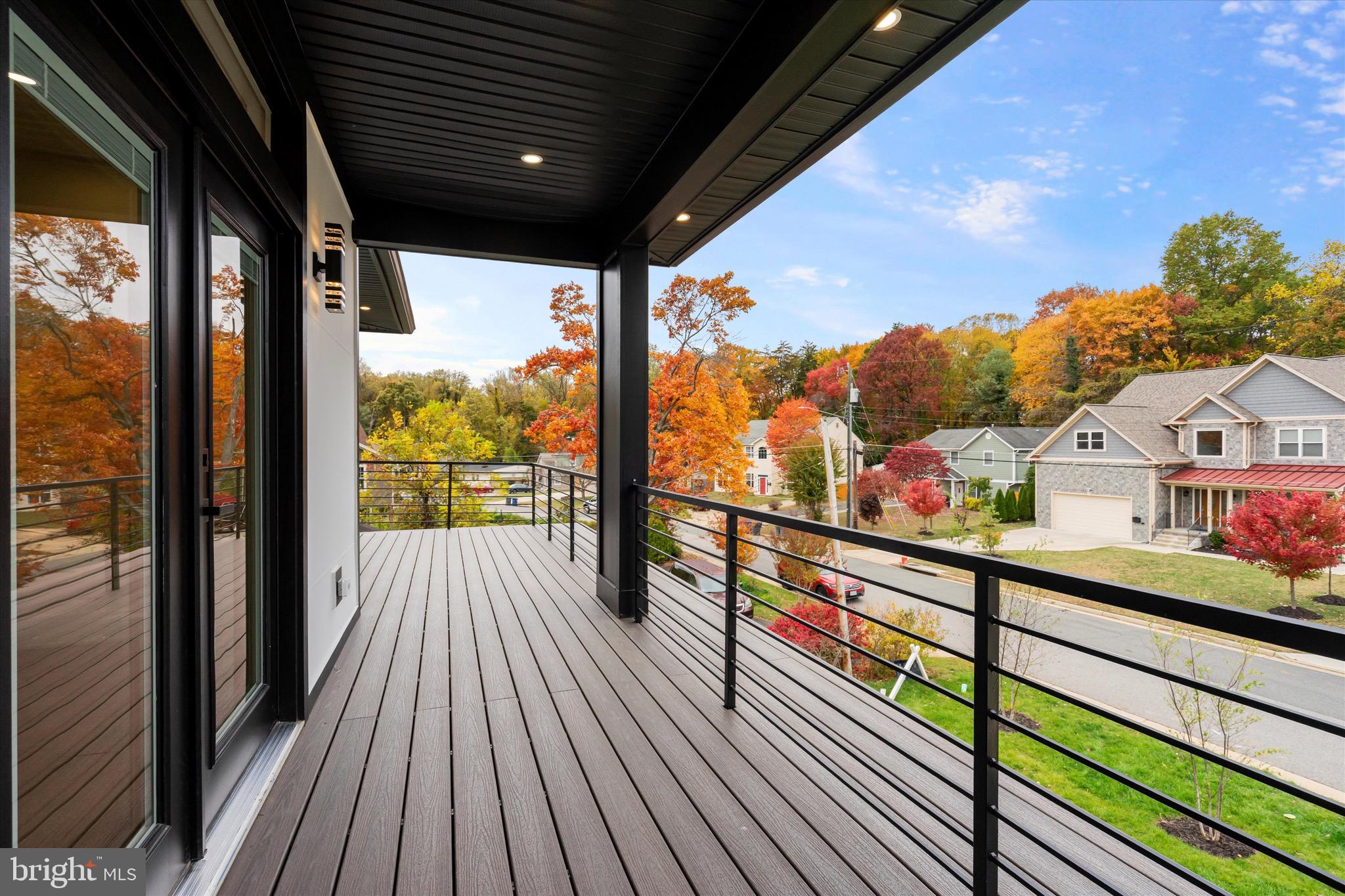 FAIRDALE - Residential