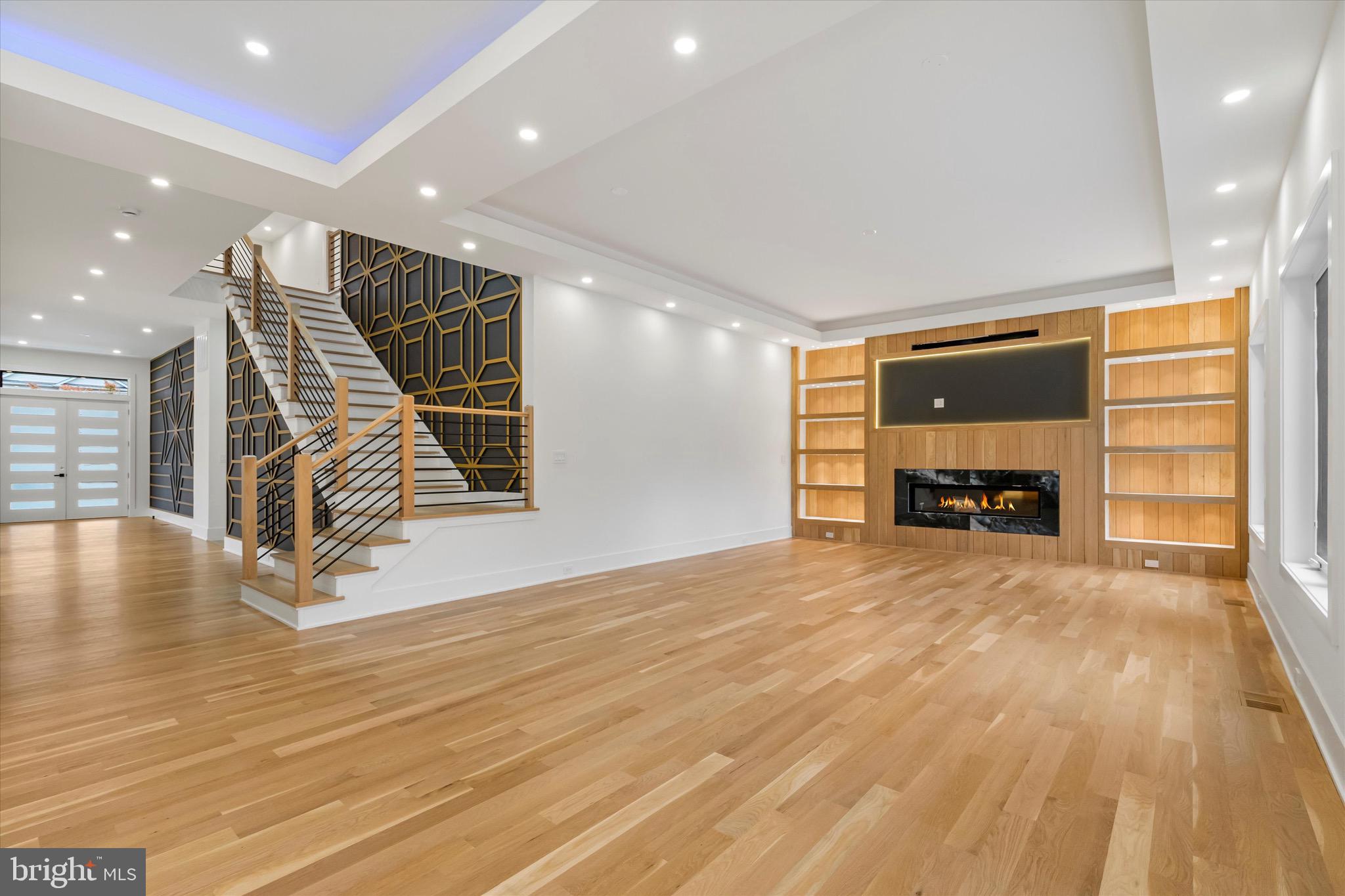 FAIRDALE - Residential