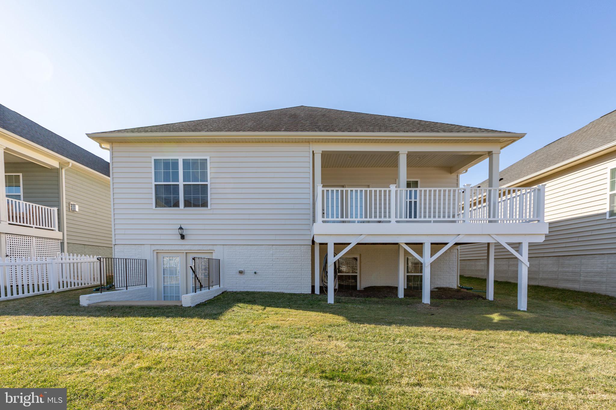 VIRGINIA HERITAGE AT LEE'S PARK - Residential