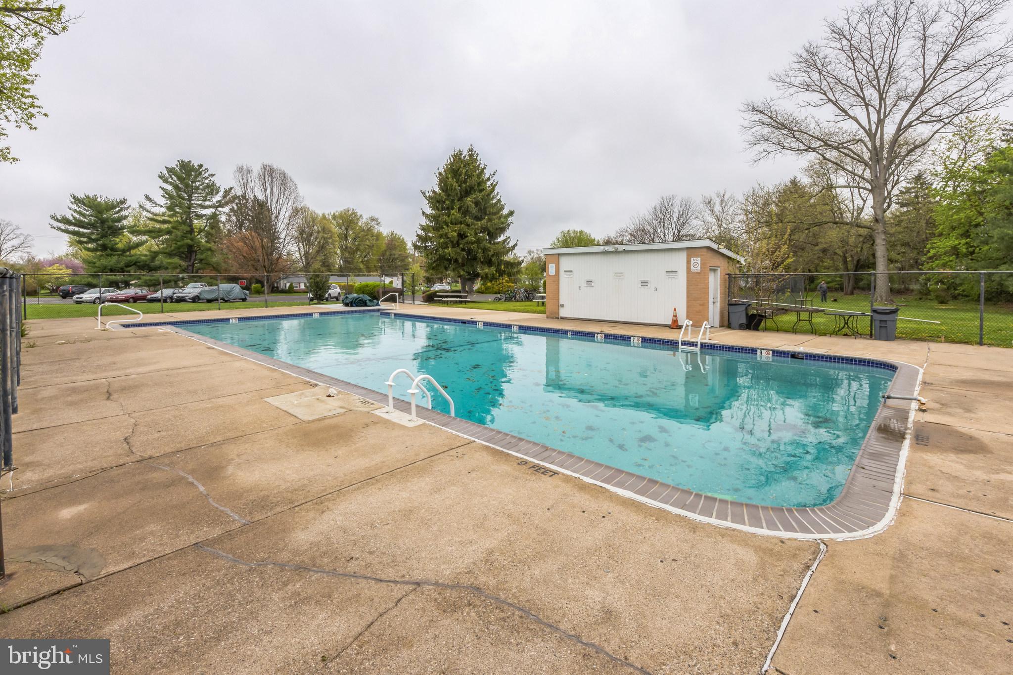 MEADOW WOOD - Residential Lease