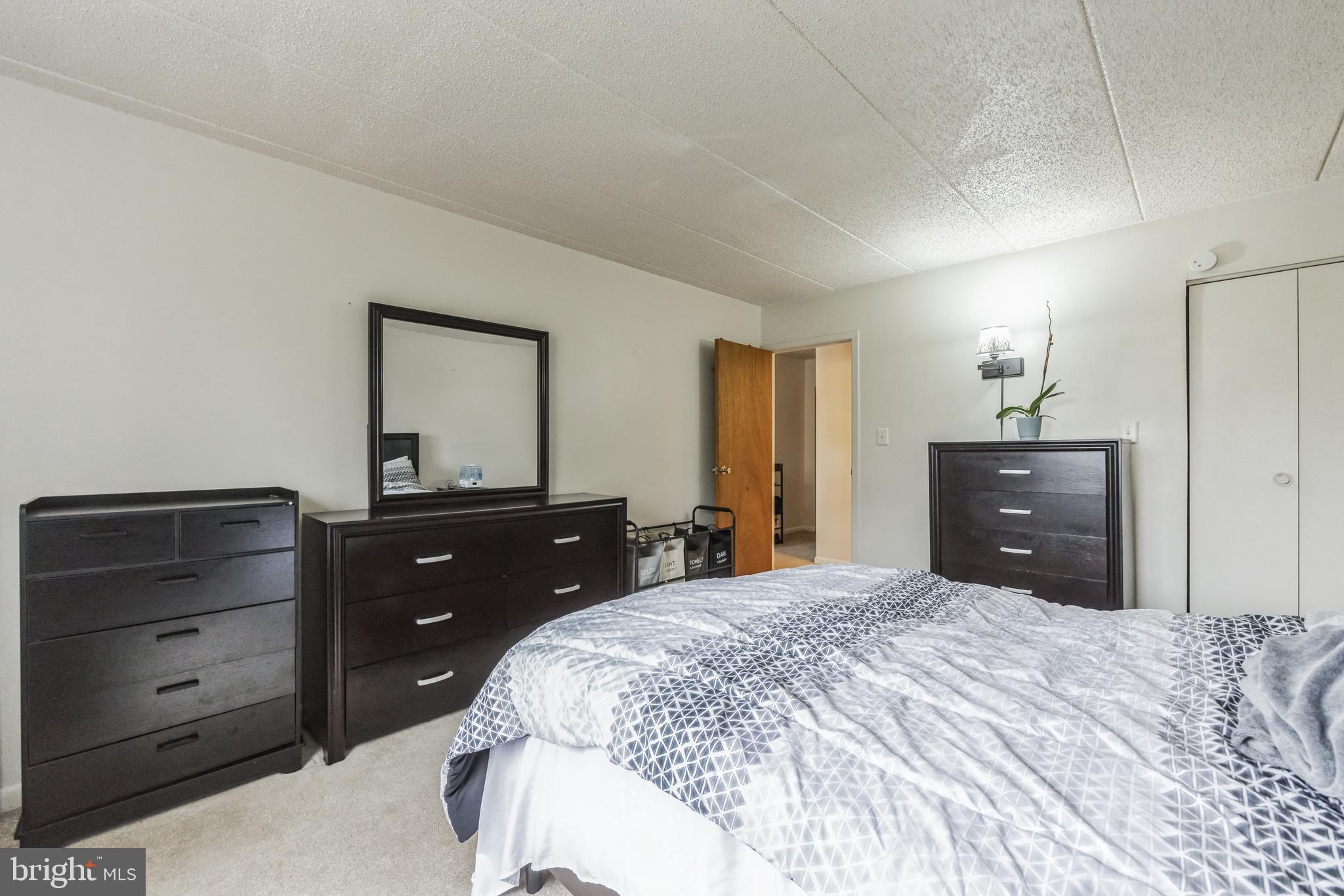 MEADOW WOOD - Residential Lease