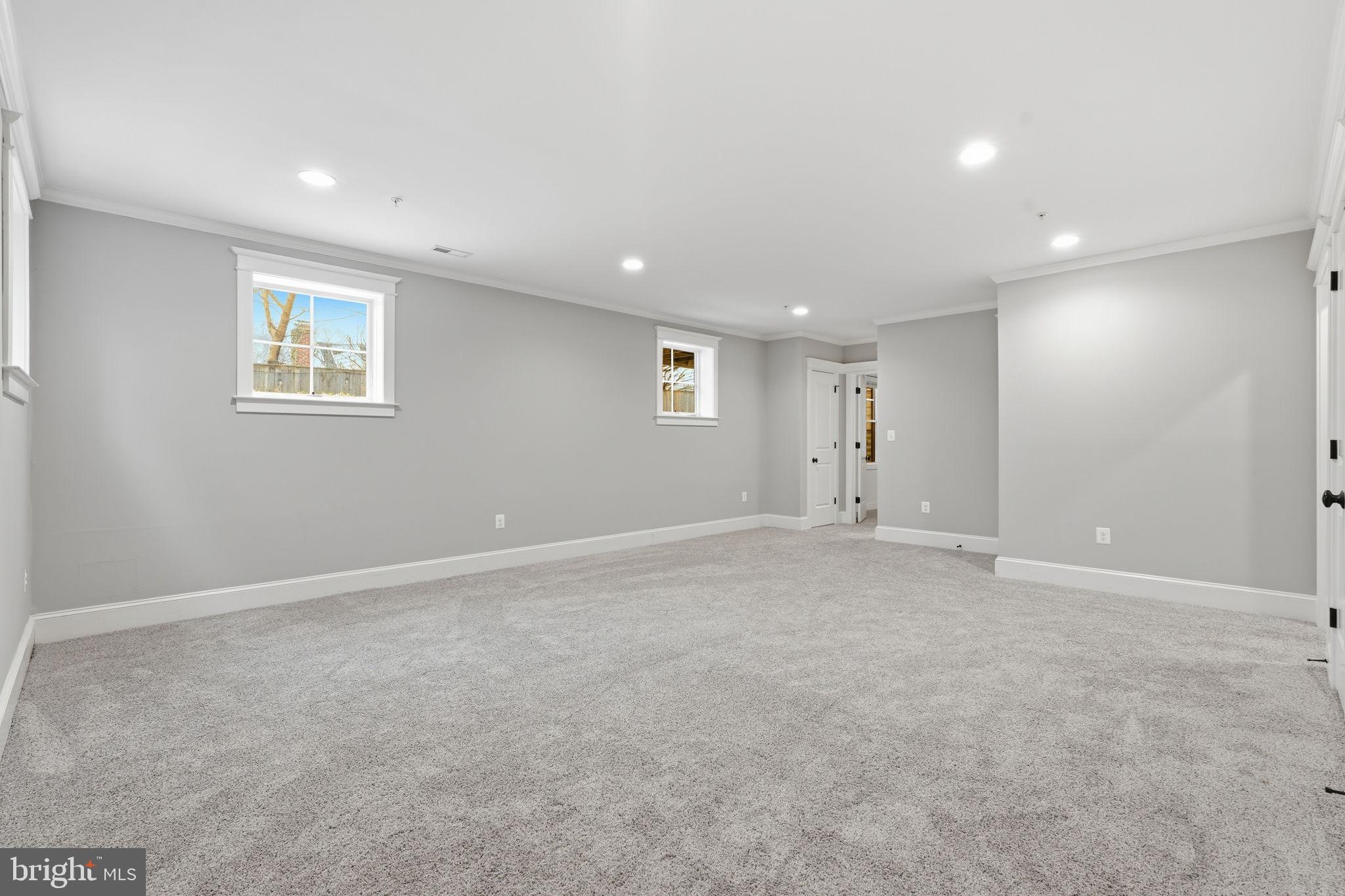 GLENBROOK VILLAGE - Residential